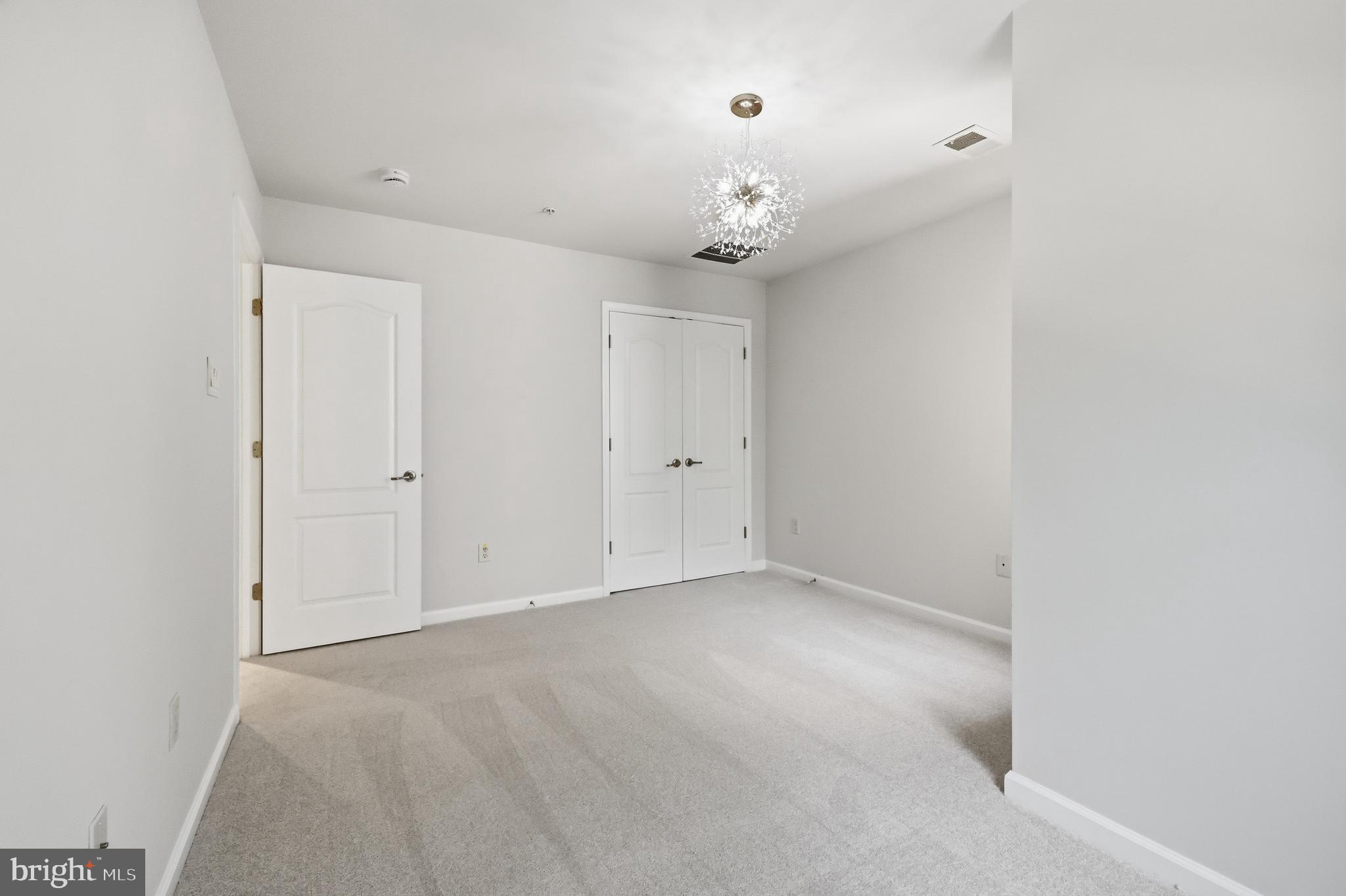 GATEWAY COMMONS - Residential