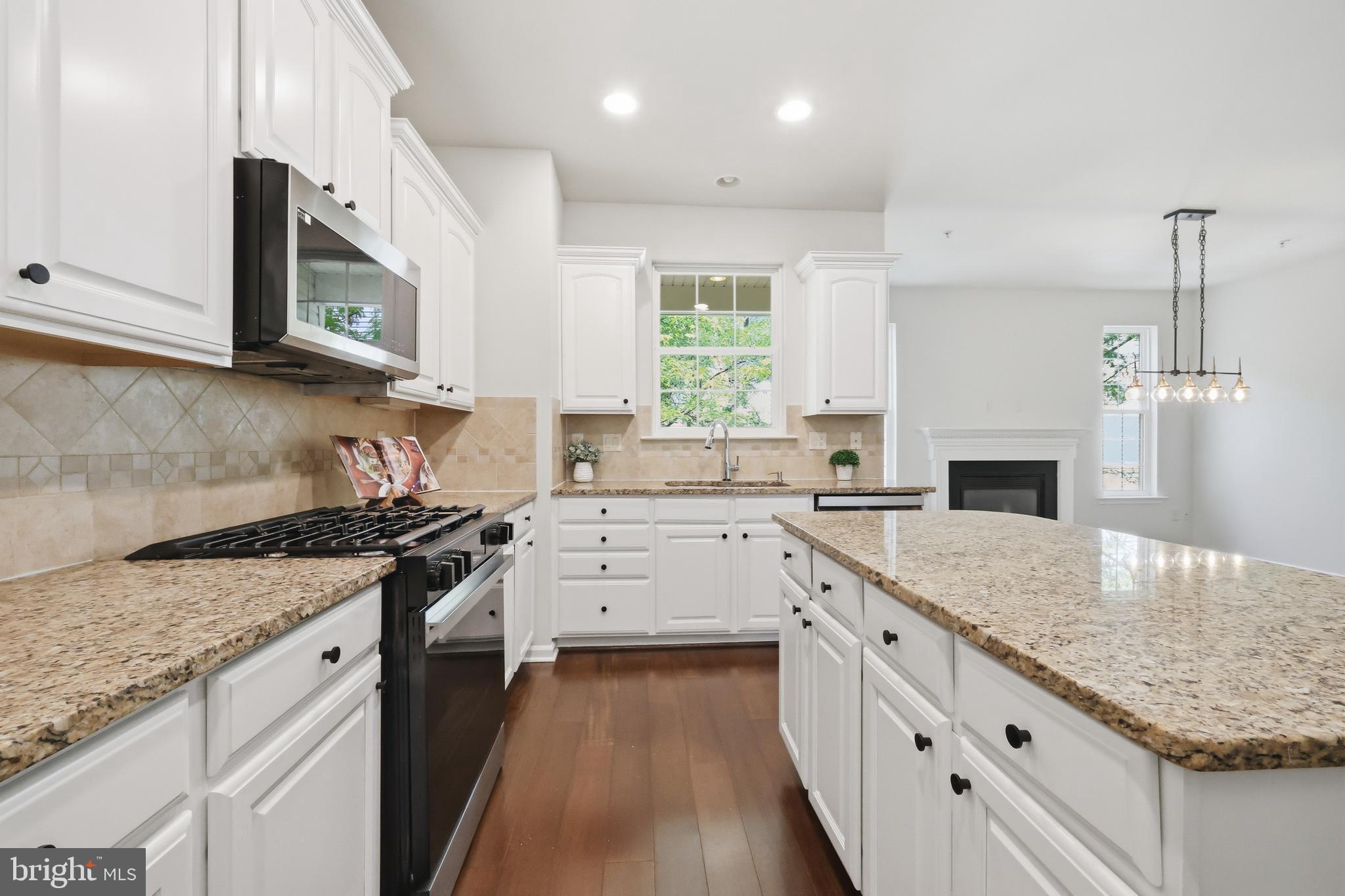 GATEWAY COMMONS - Residential