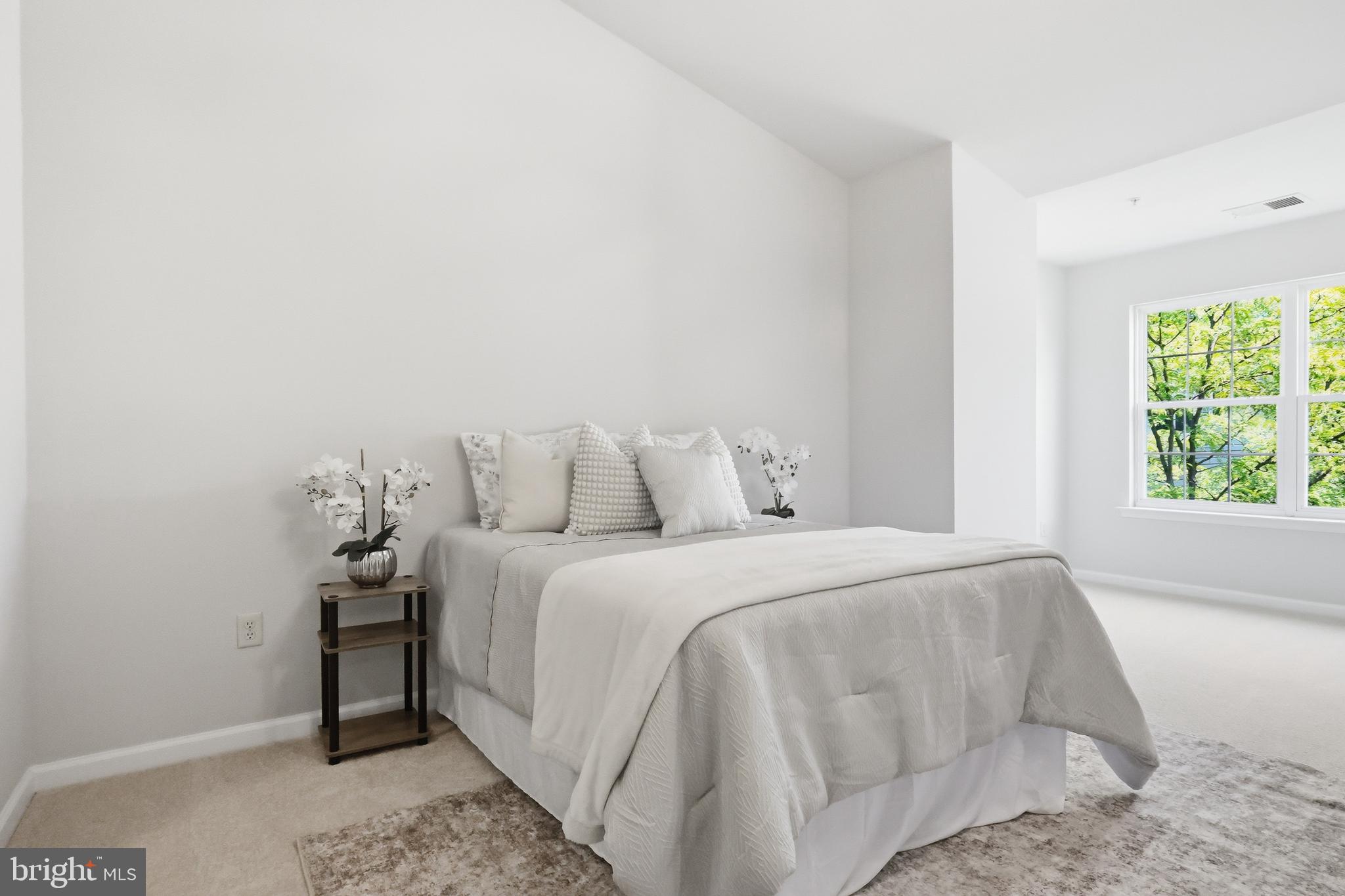 GATEWAY COMMONS - Residential