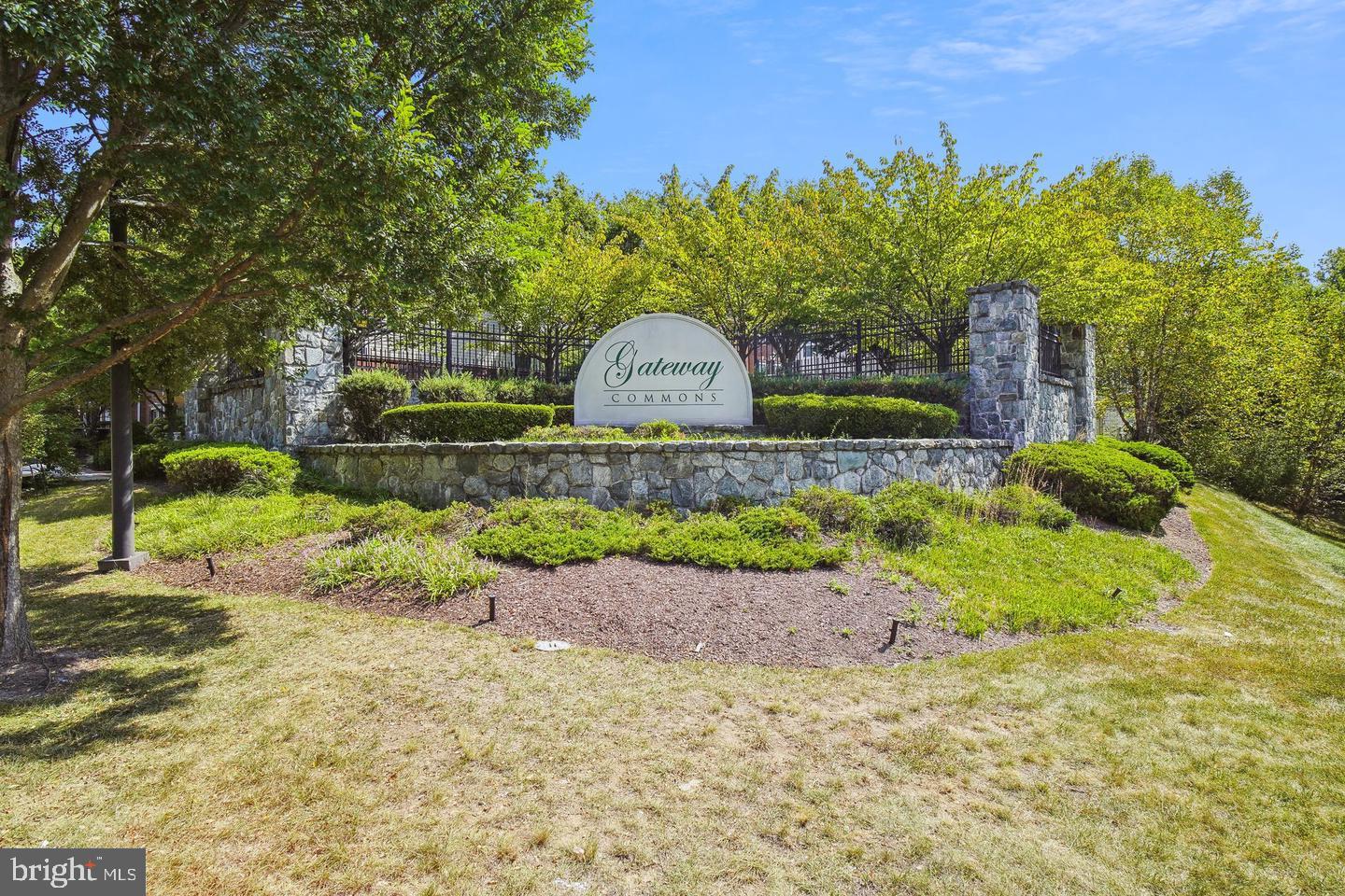 GATEWAY COMMONS - Residential
