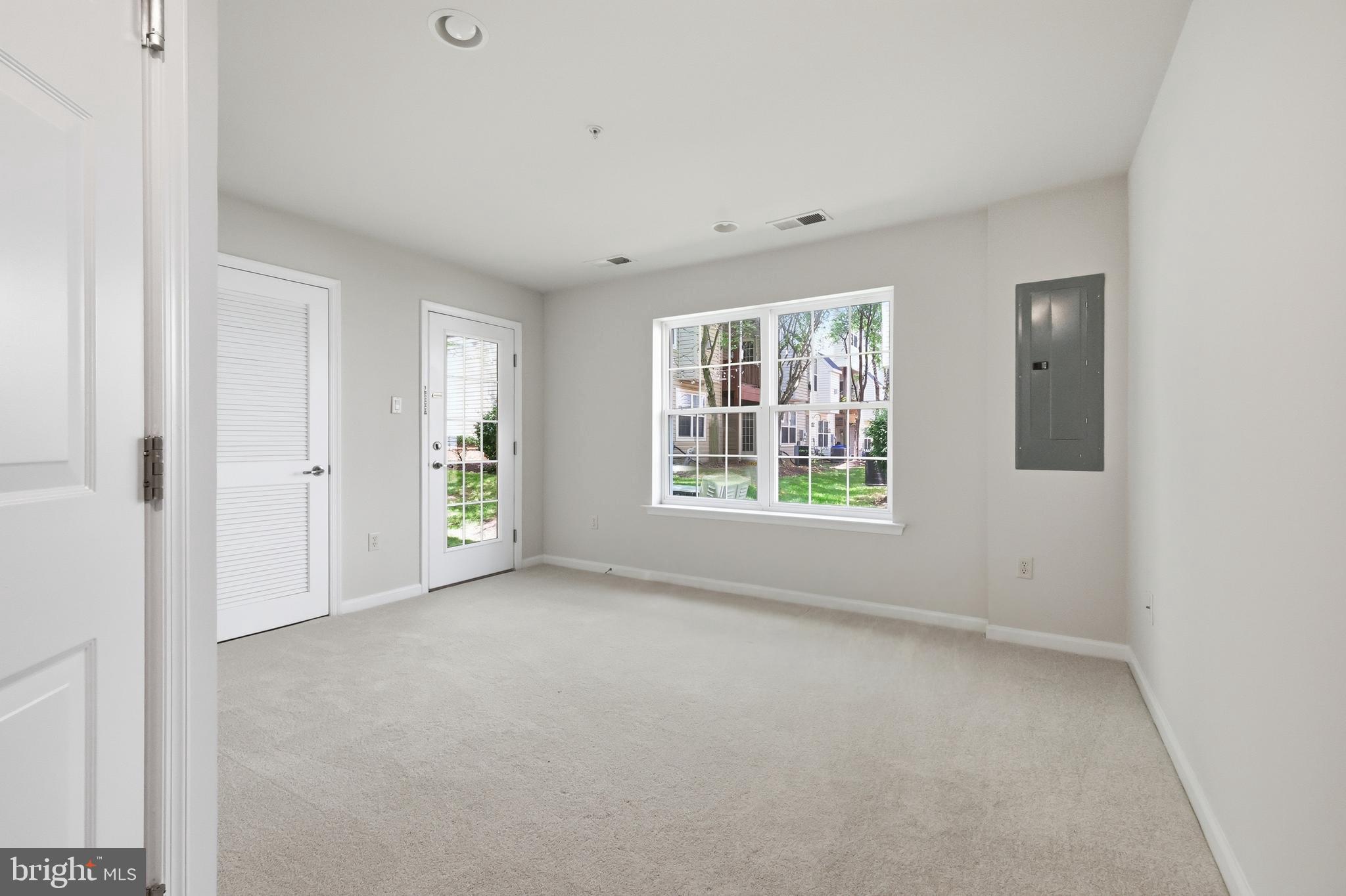 GATEWAY COMMONS - Residential
