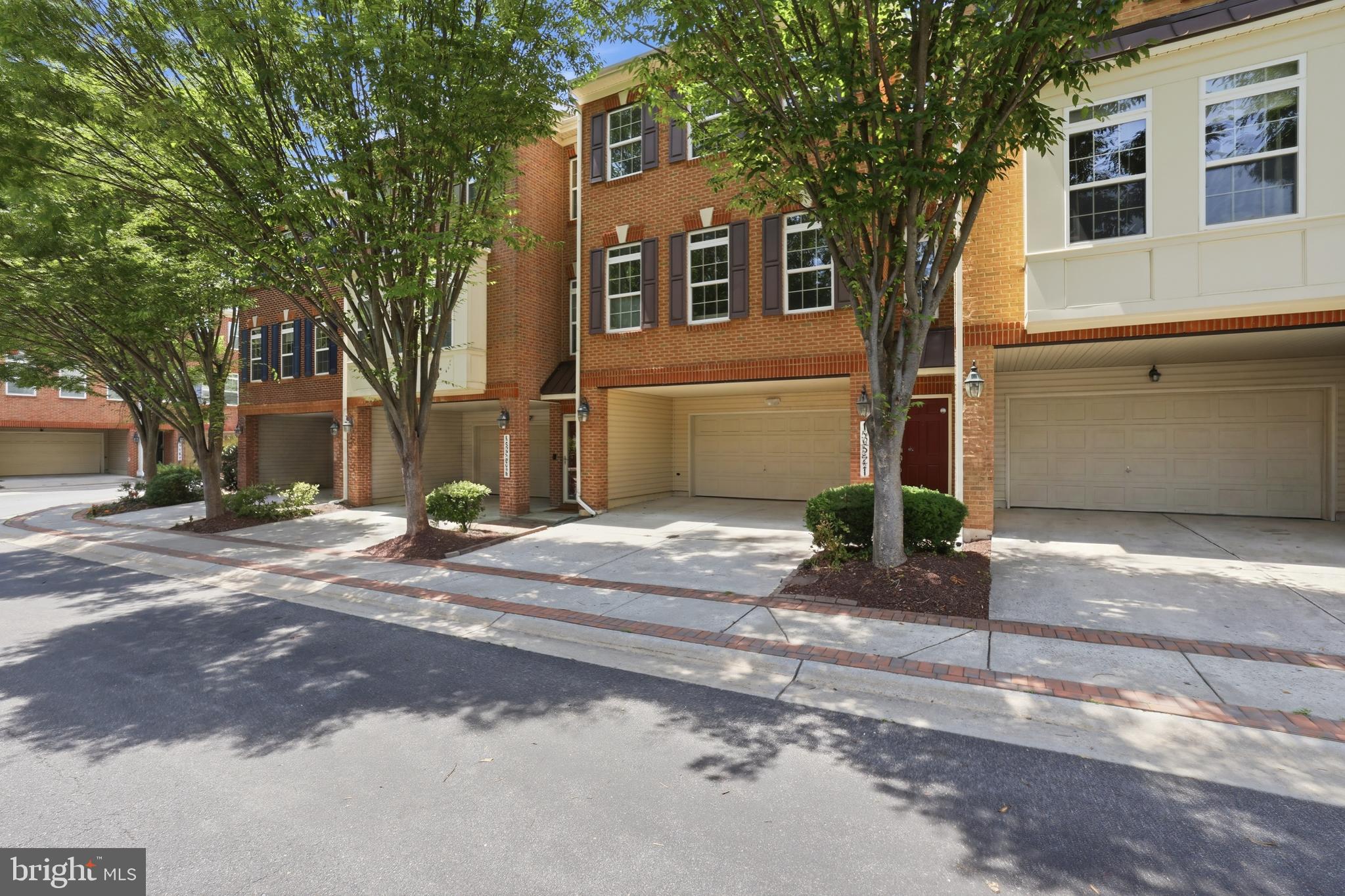 GATEWAY COMMONS - Residential