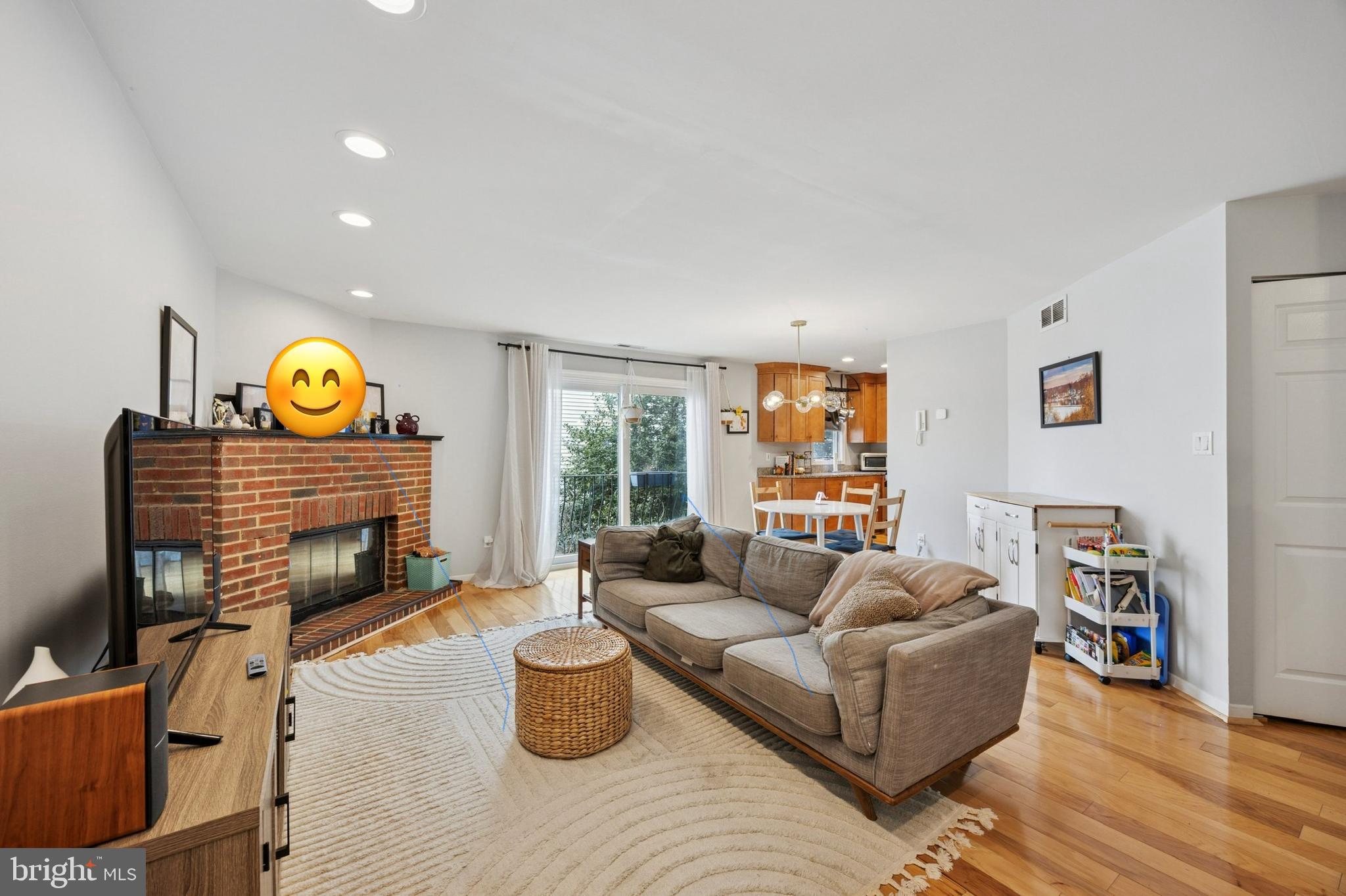 BELLA VISTA - Residential