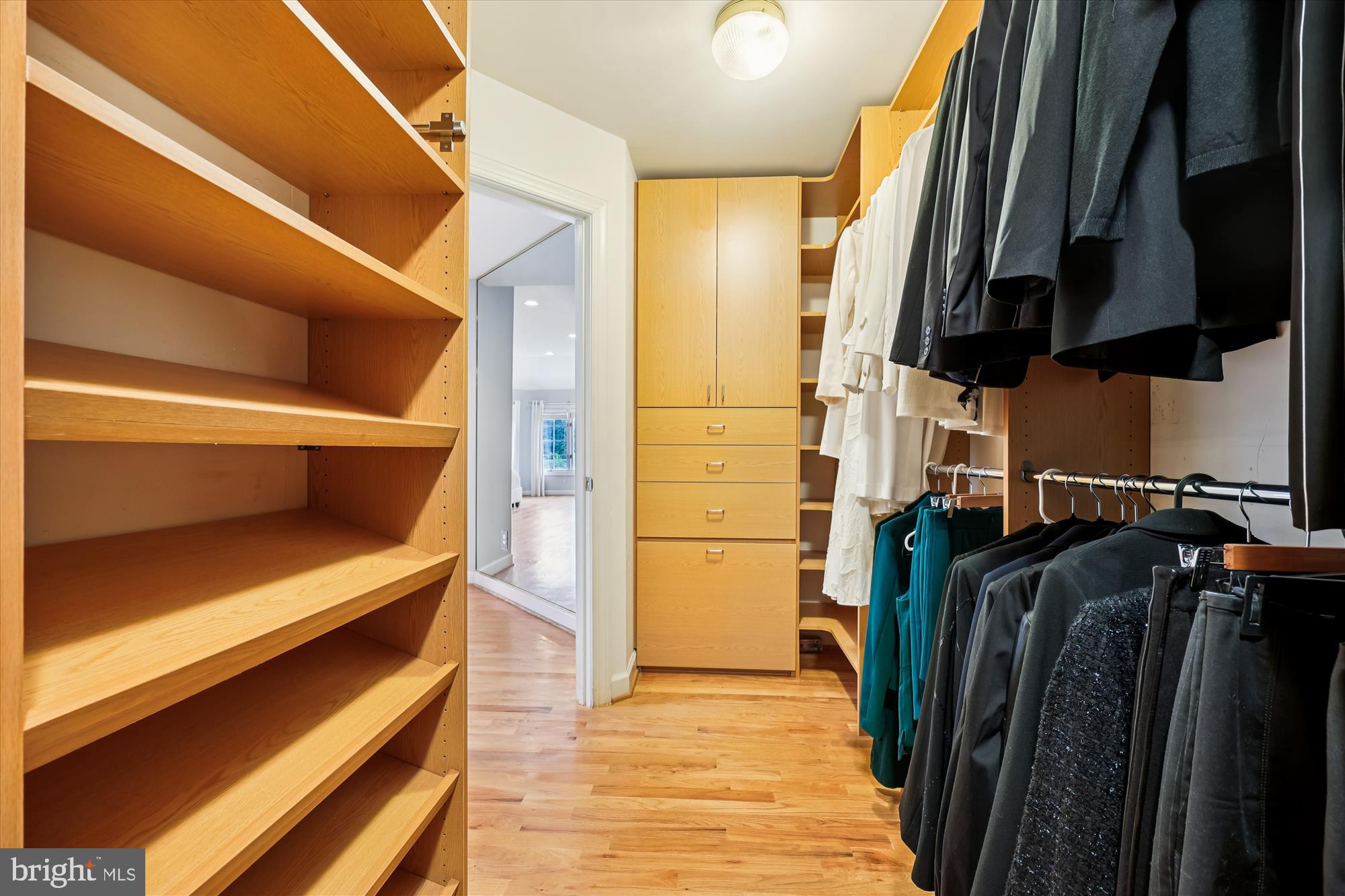 AVENEL - Residential