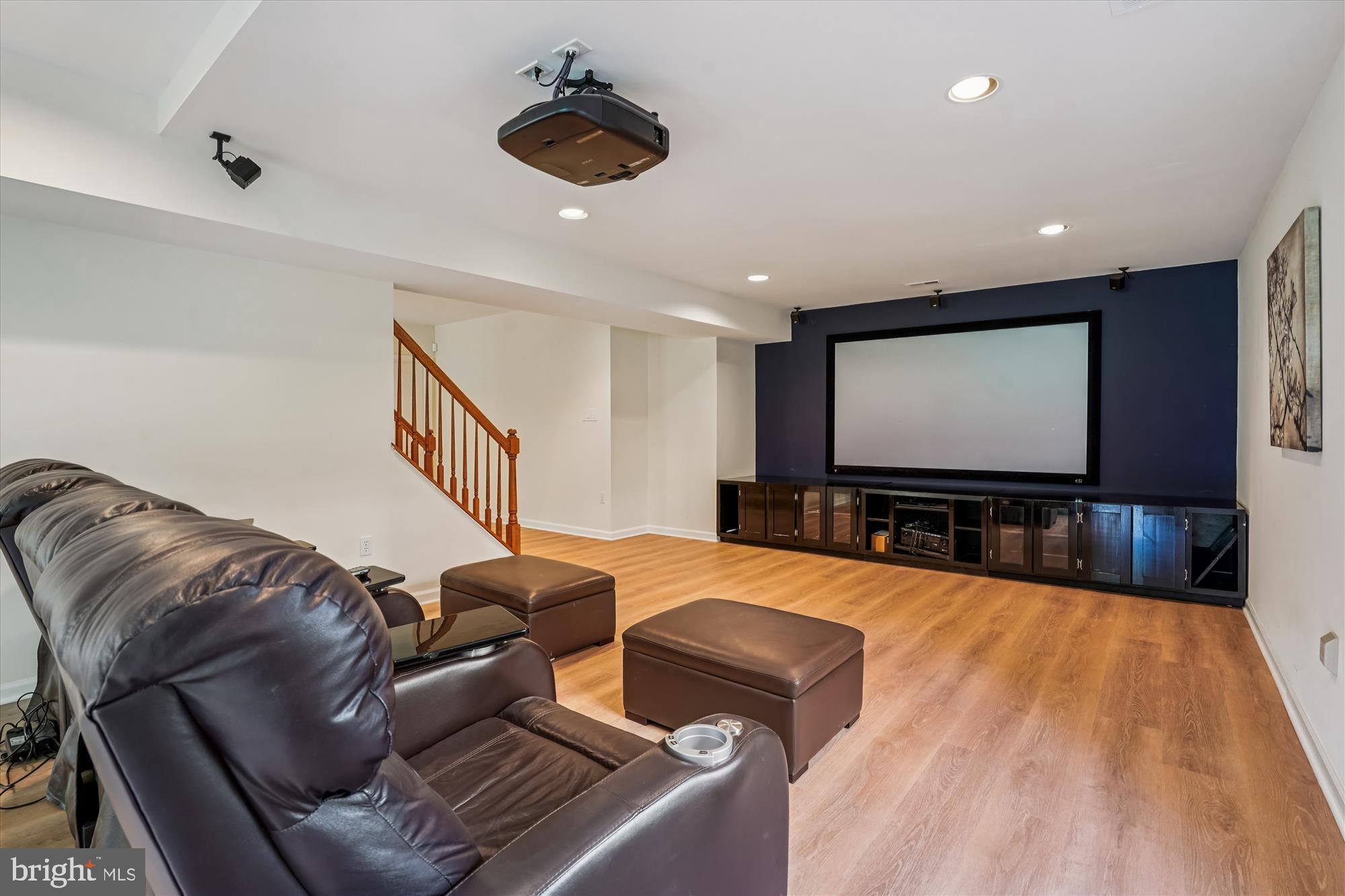 AVENEL - Residential