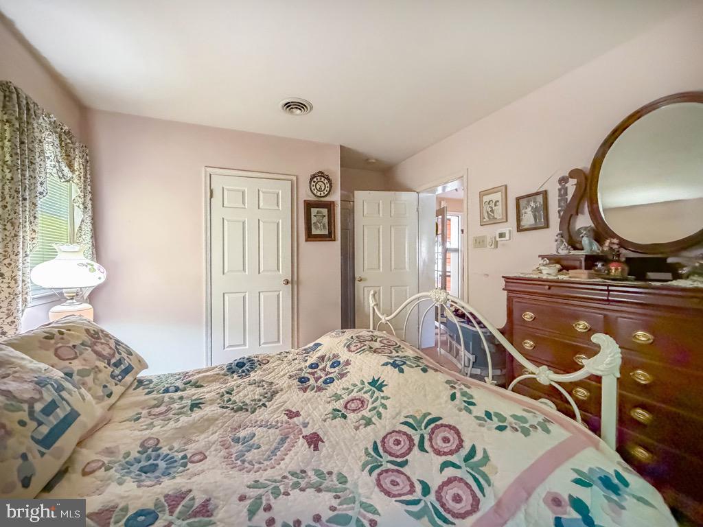 HIGHLAND FARMS - Residential