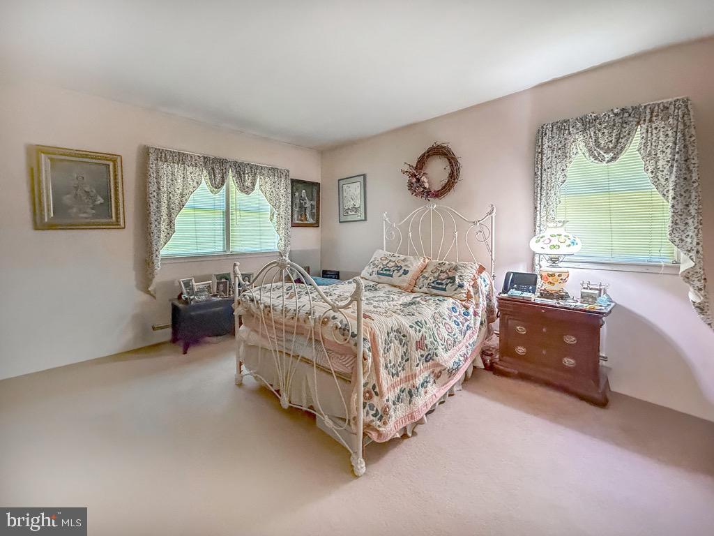 HIGHLAND FARMS - Residential