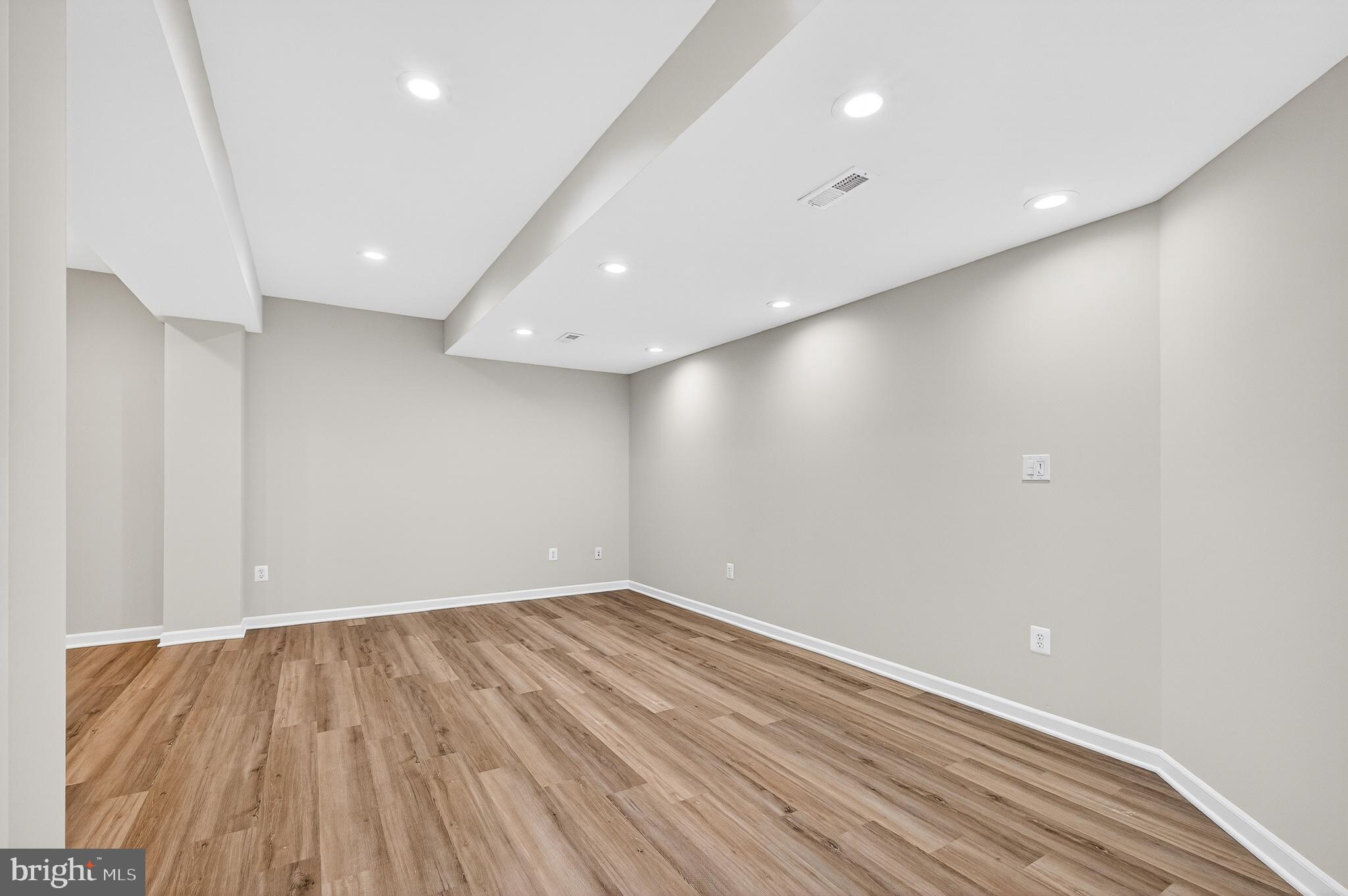 STONE RIDGE - Residential