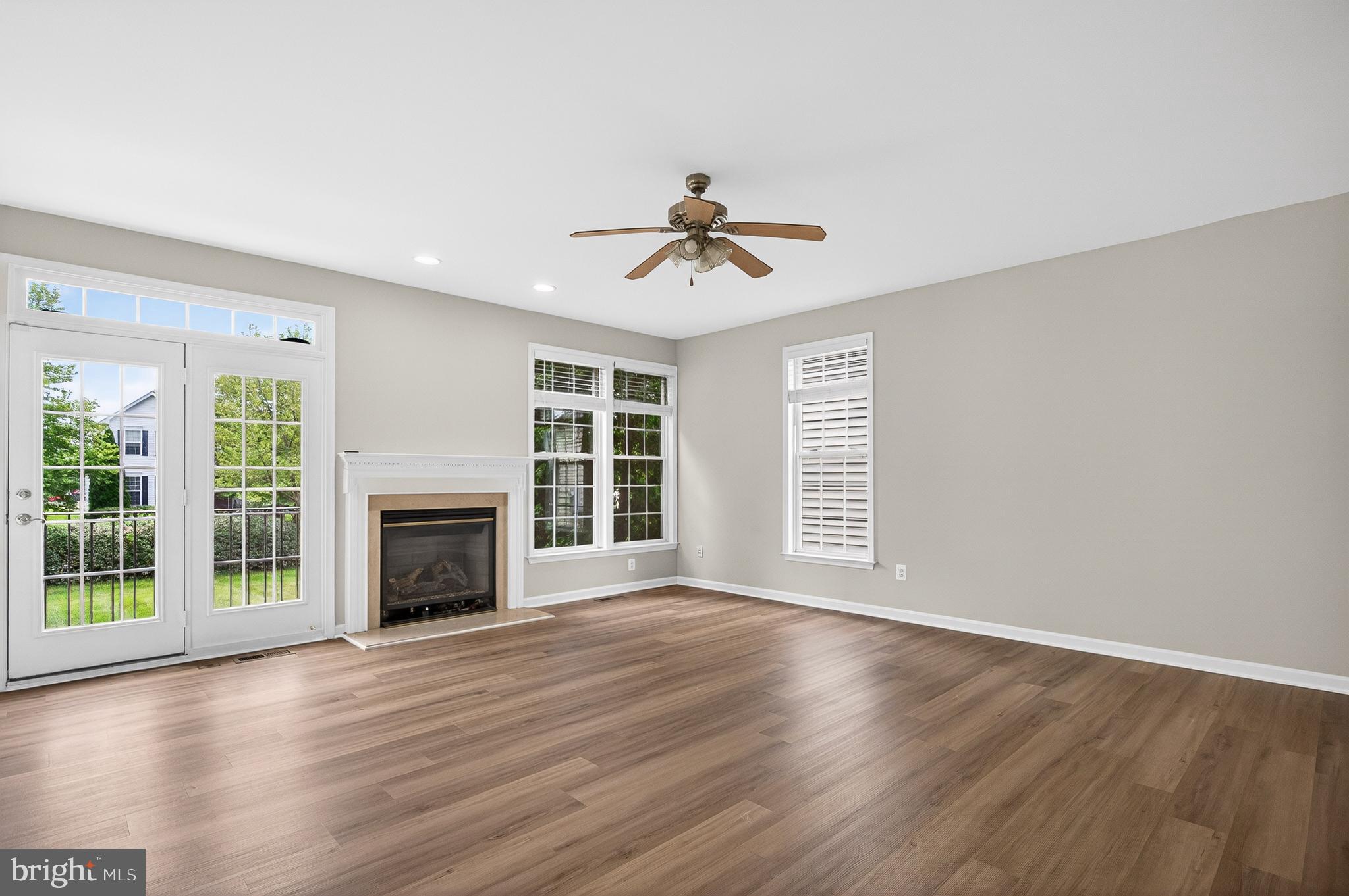 STONE RIDGE - Residential