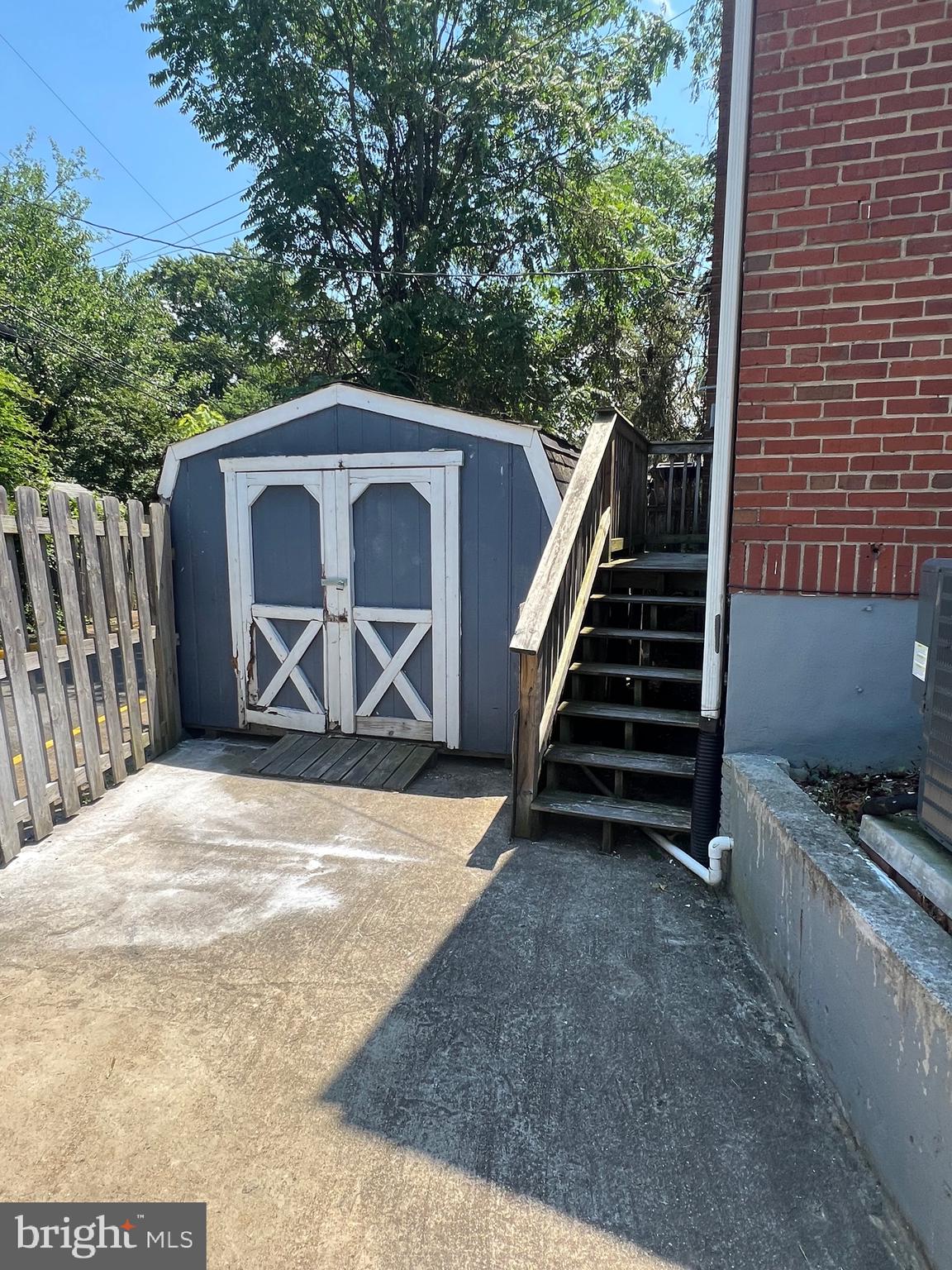 HUNTINGTON - Residential