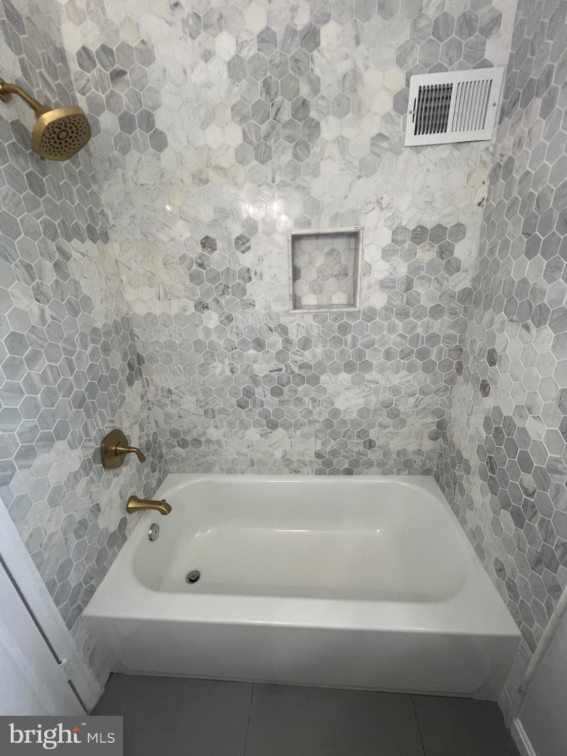 HUNTINGTON - Residential