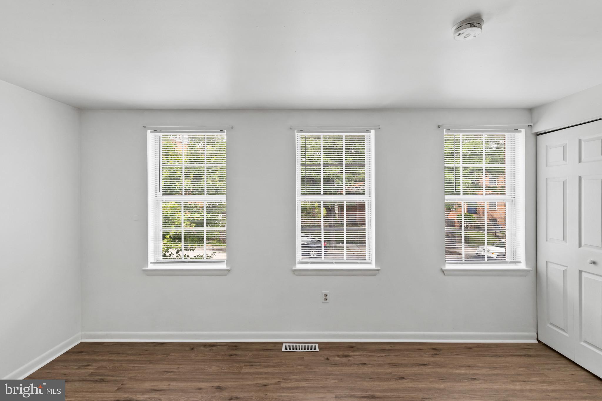 ASHLAND MEWS - Residential
