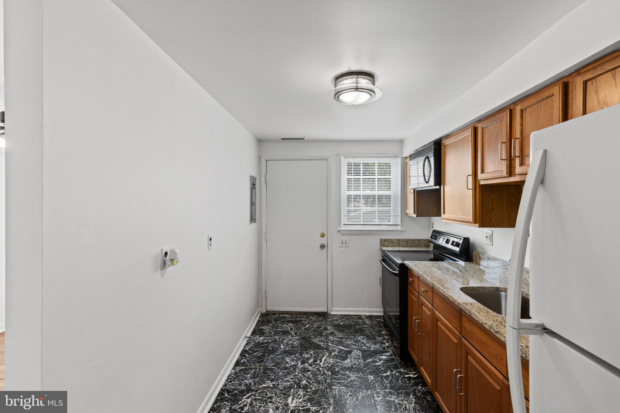 ASHLAND MEWS - Residential