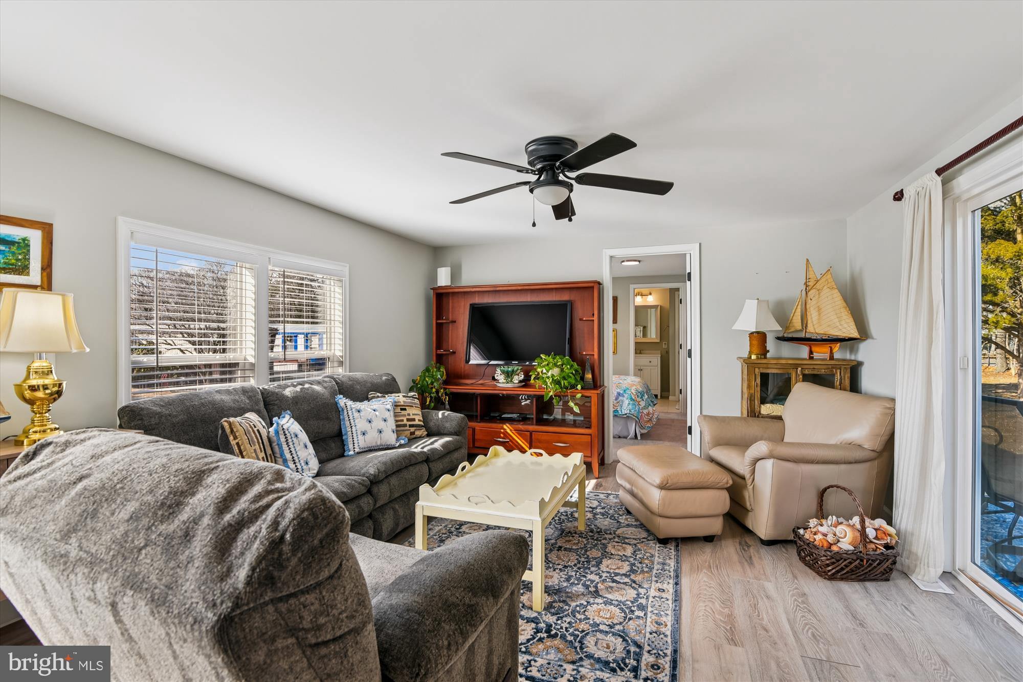 COLONIAL EAST MHP - Residential