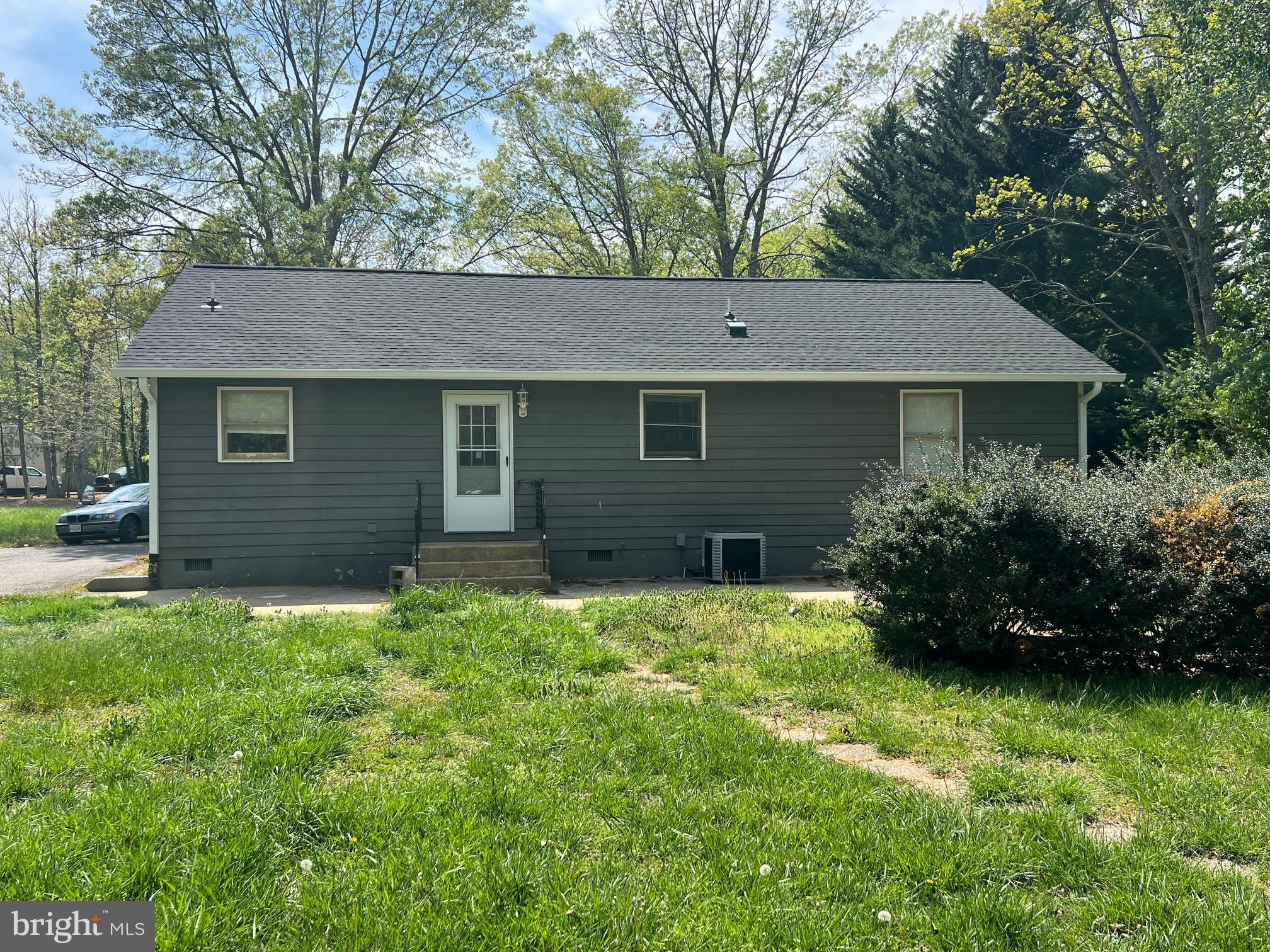 LAKE WILDERNESS - Residential Lease