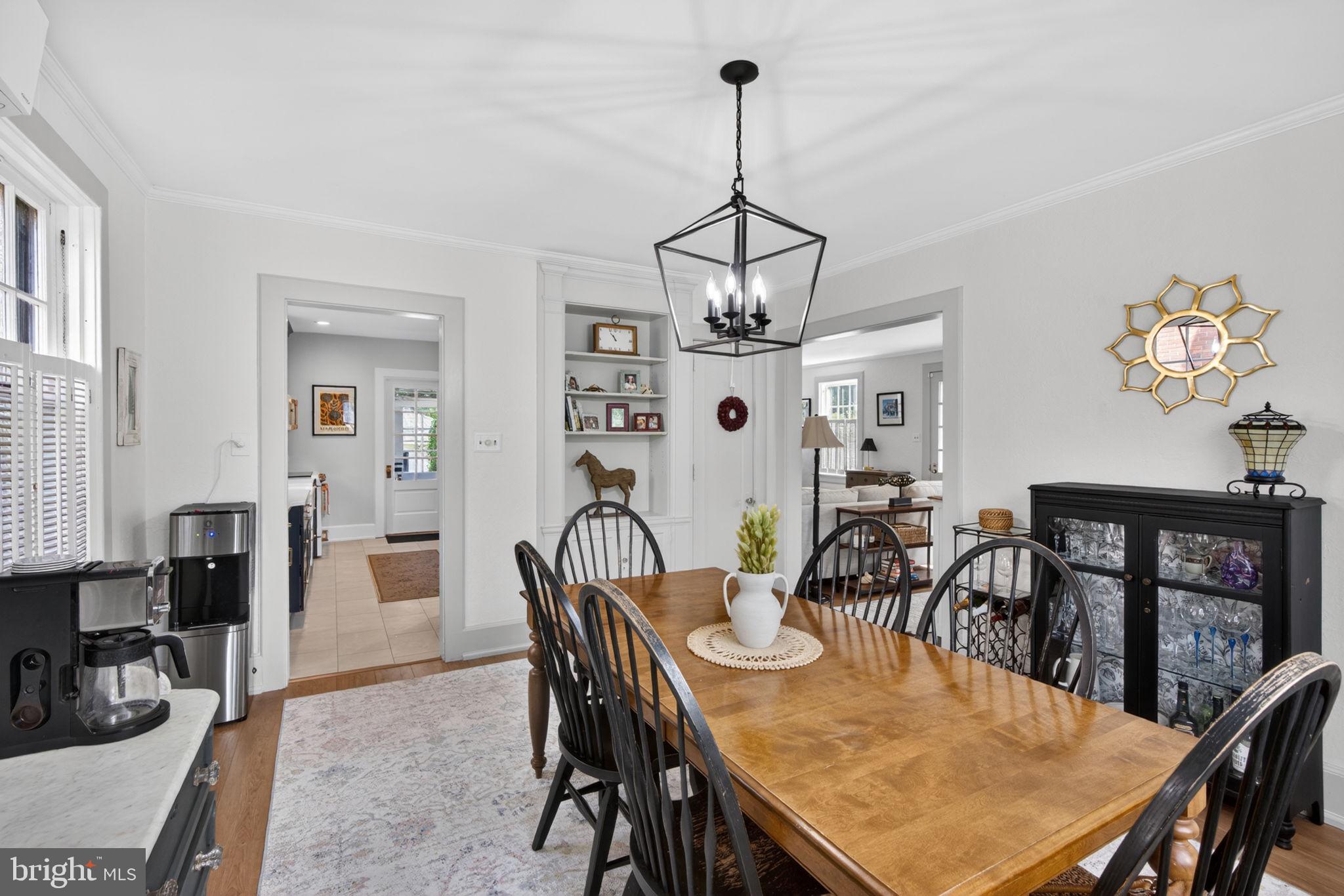 COLLEGE HEIGHTS - Residential
