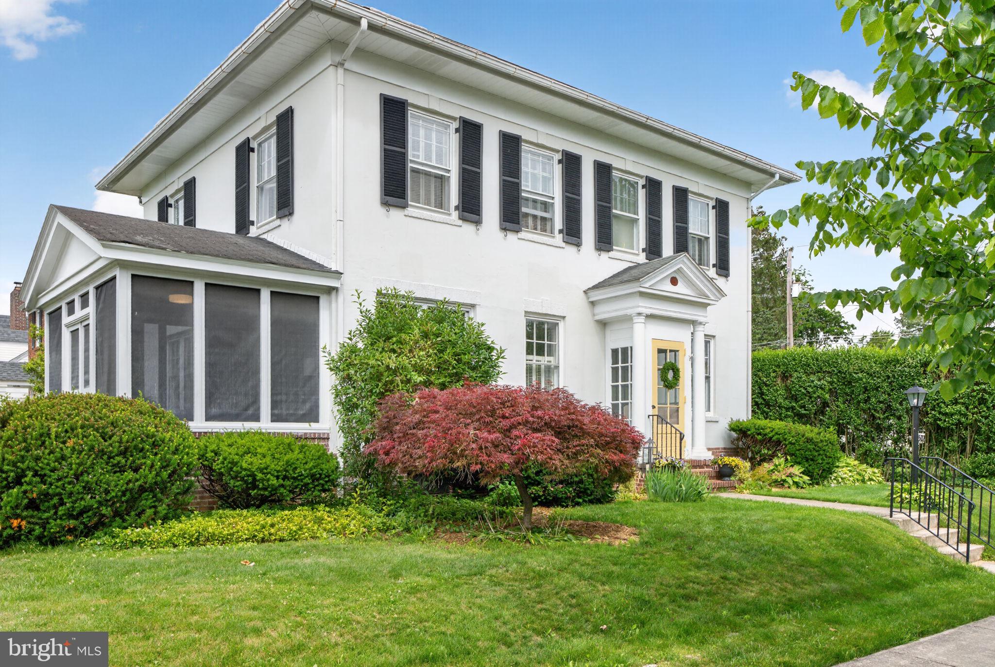 COLLEGE HEIGHTS - Residential