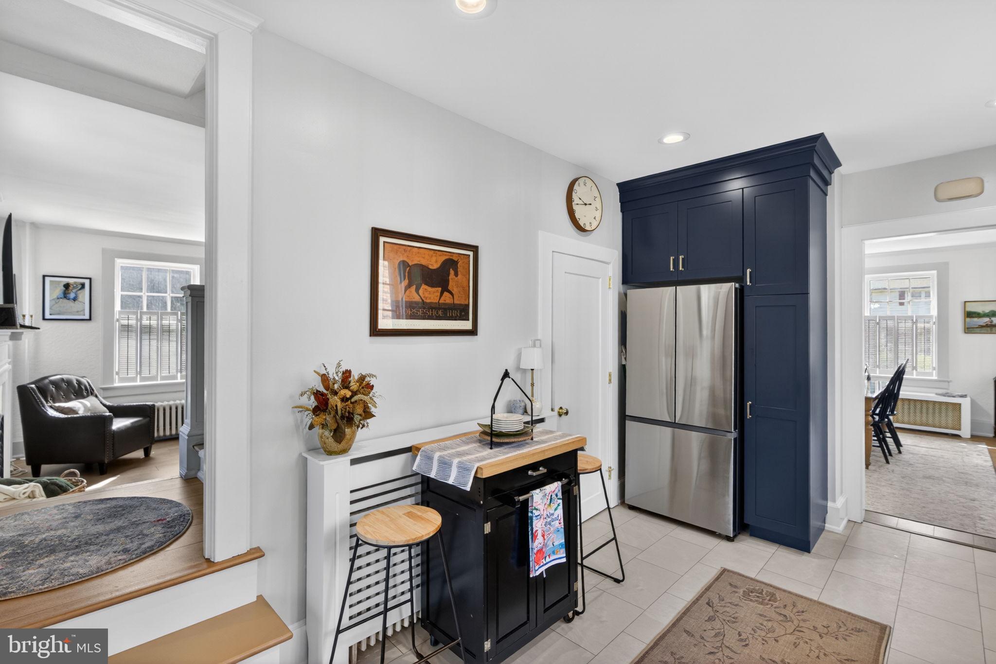 COLLEGE HEIGHTS - Residential