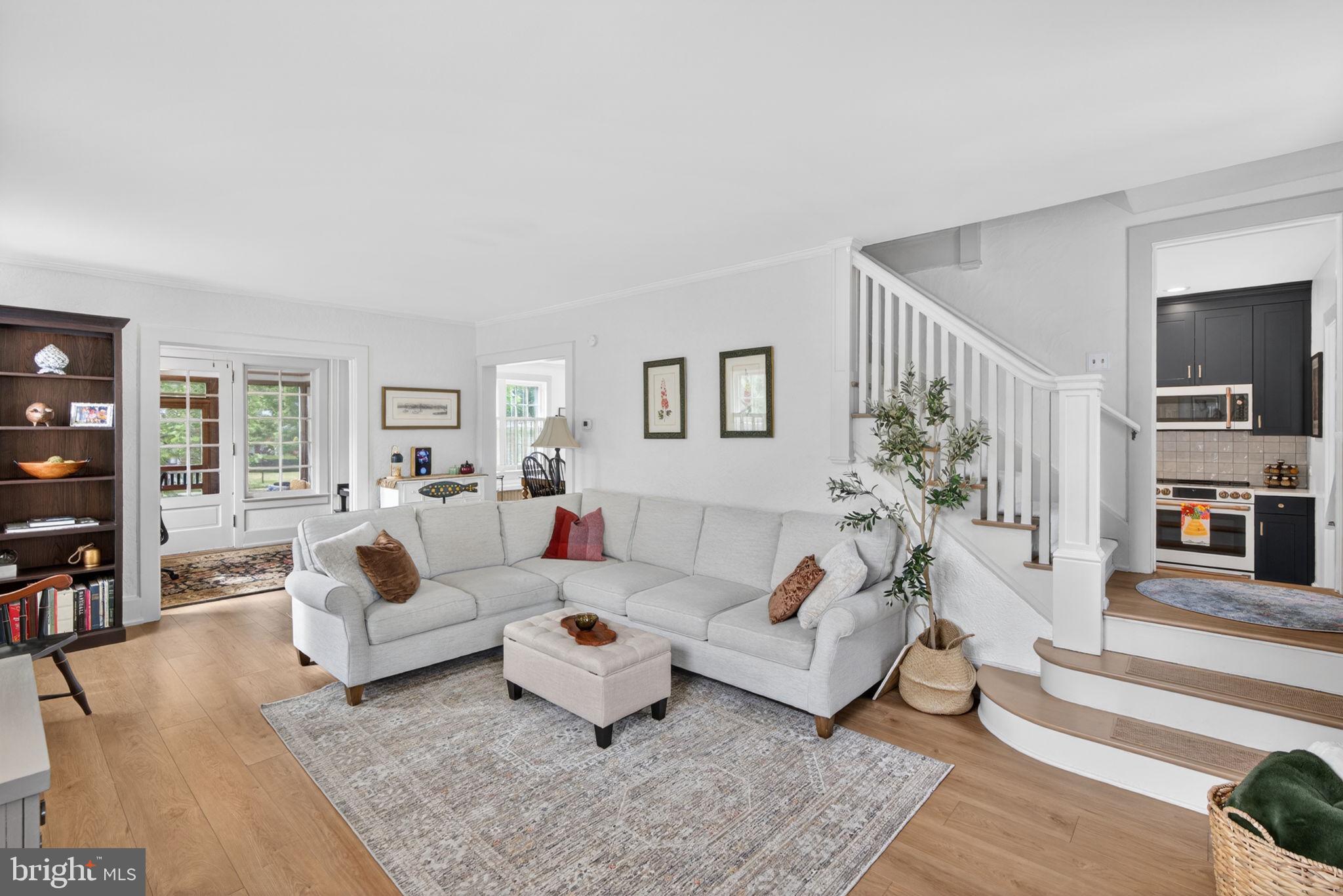 COLLEGE HEIGHTS - Residential