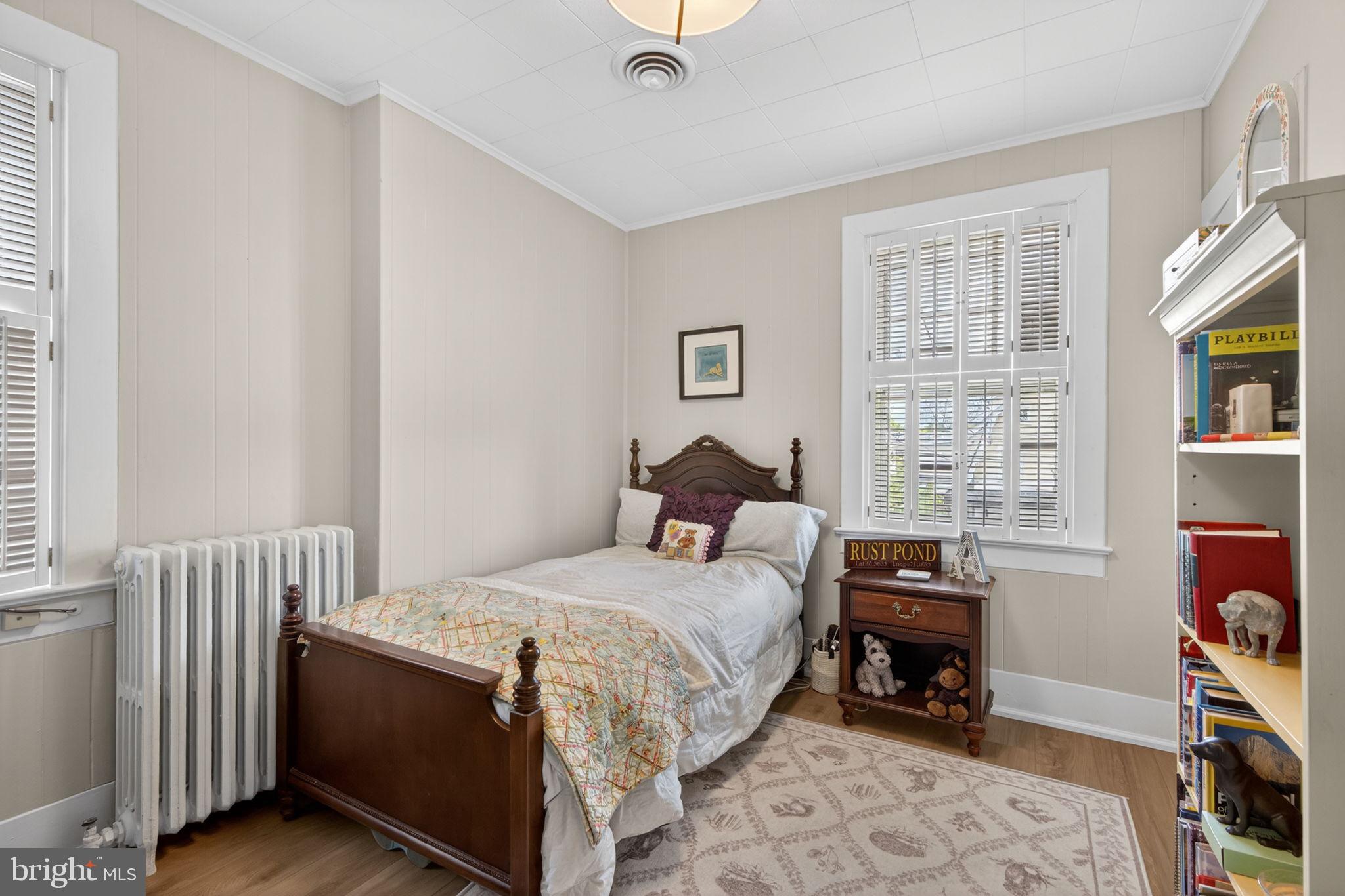 COLLEGE HEIGHTS - Residential