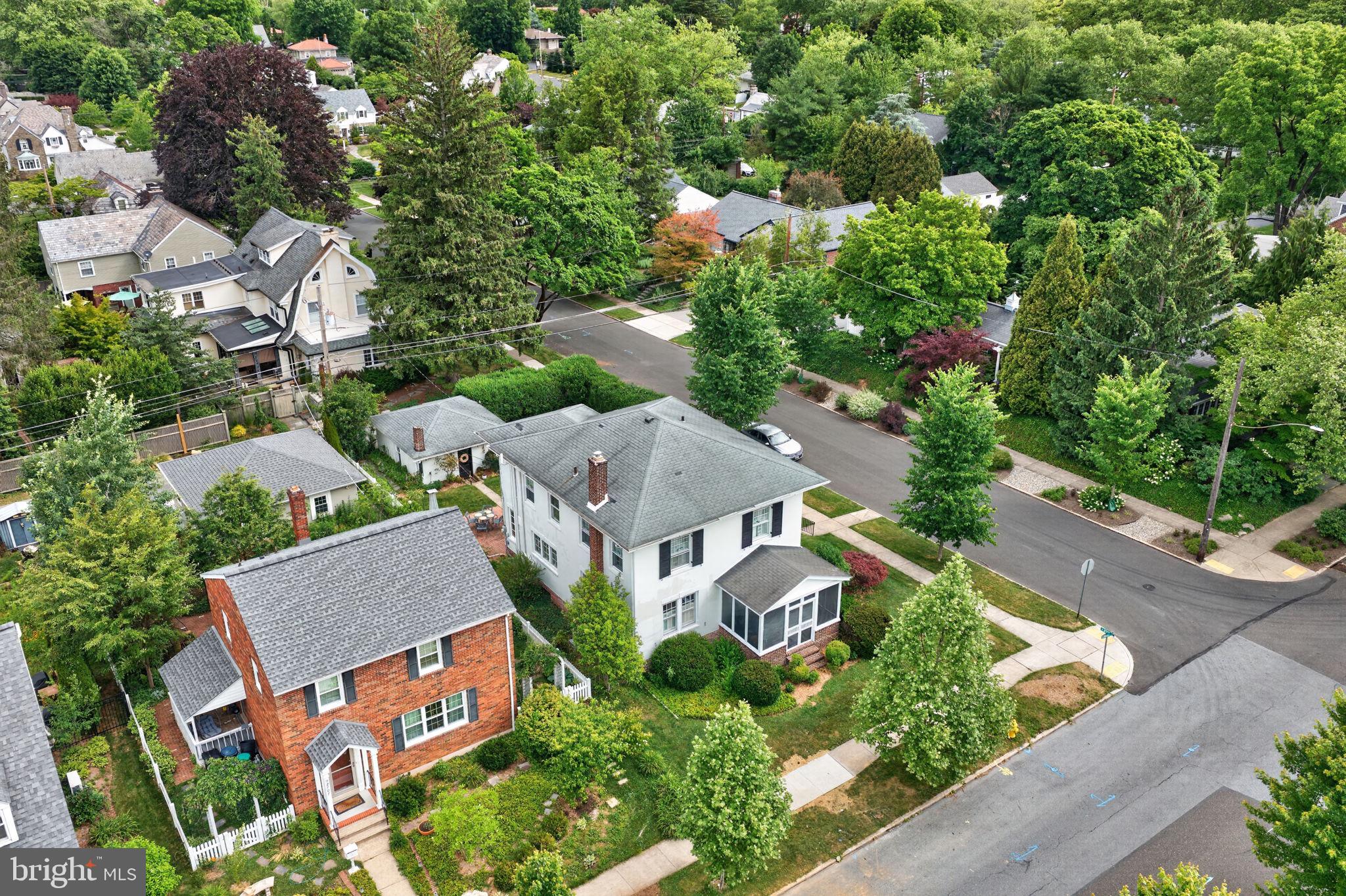 COLLEGE HEIGHTS - Residential