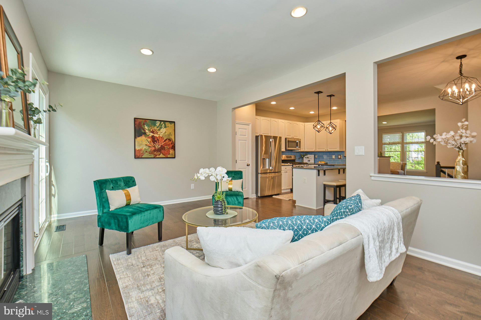GREENHILL CROSSING - Residential