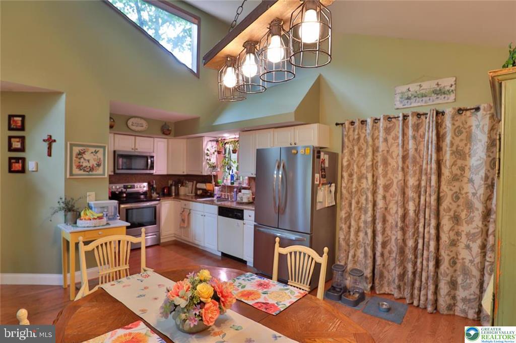 PENN ESTATES - Residential