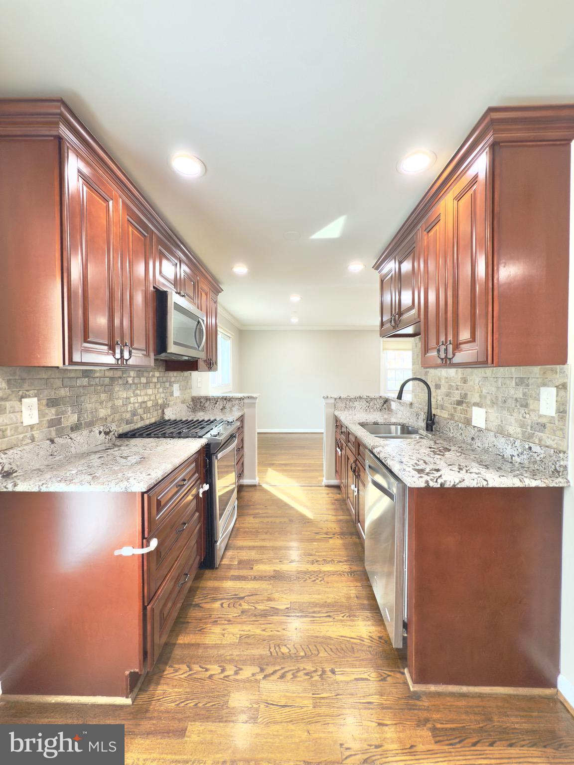RAVENSWORTH GROVE - Residential Lease