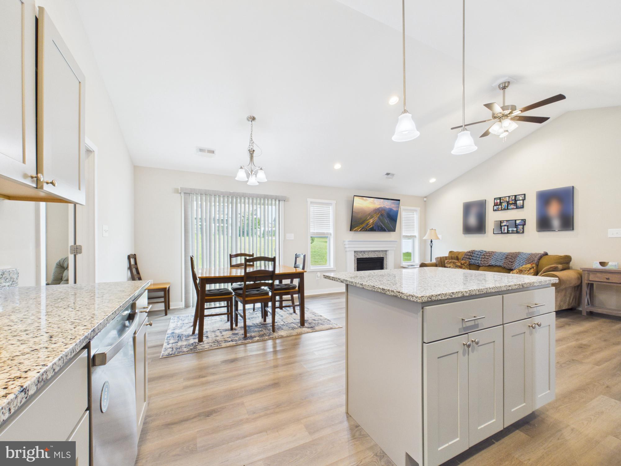 STONEY RIDGE - Residential