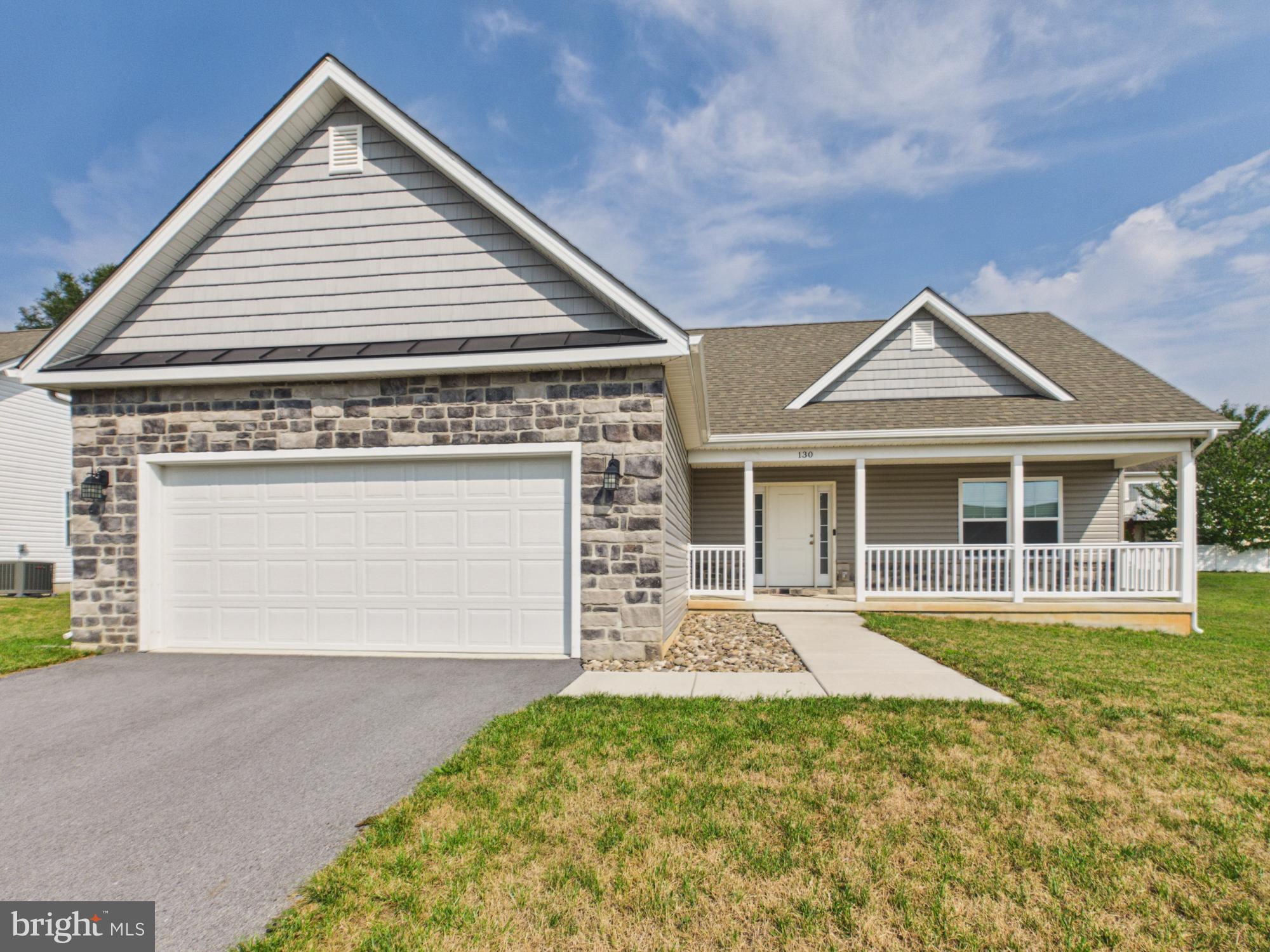 STONEY RIDGE - Residential