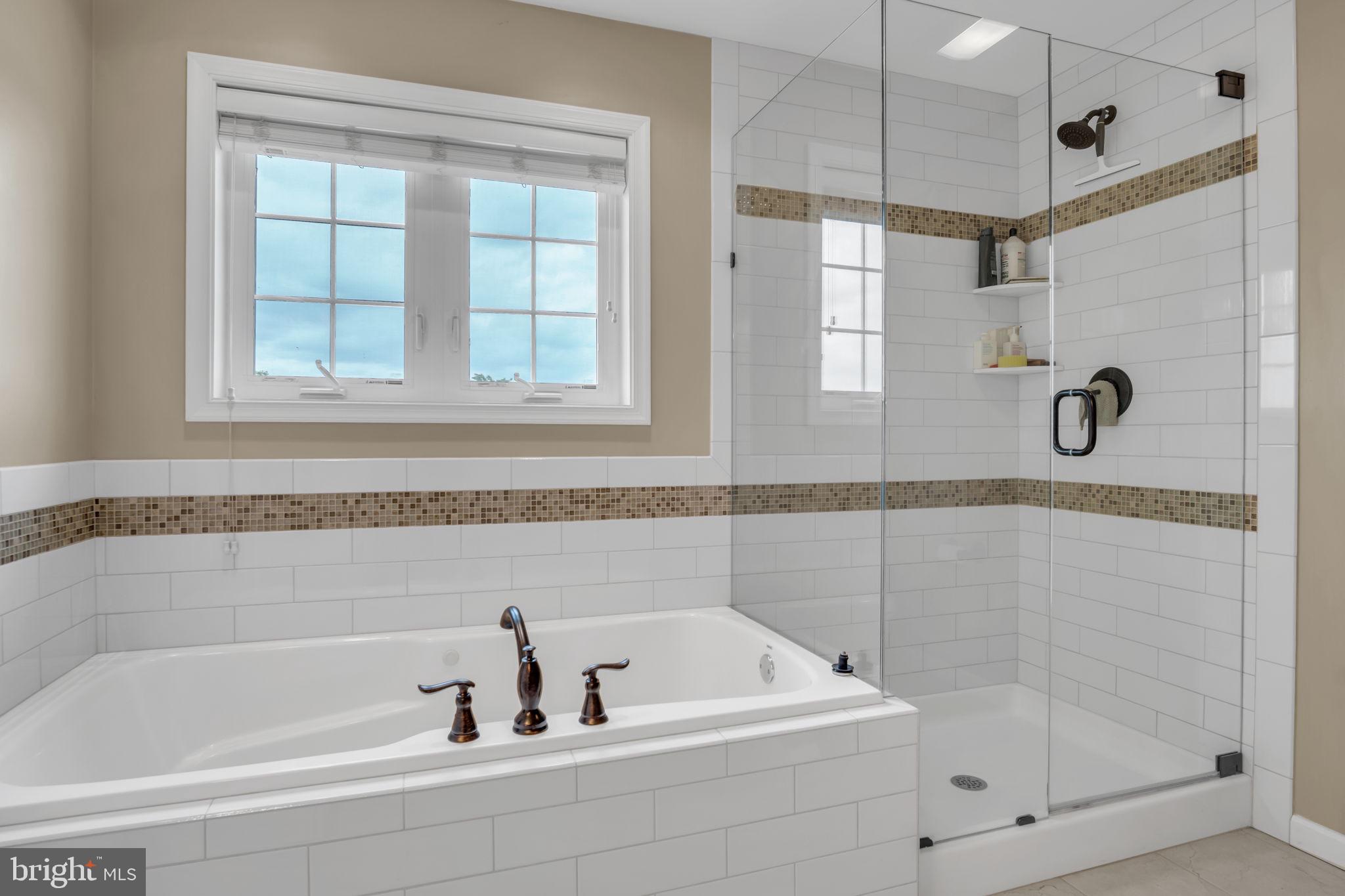 RIDGE ESTATES - Residential