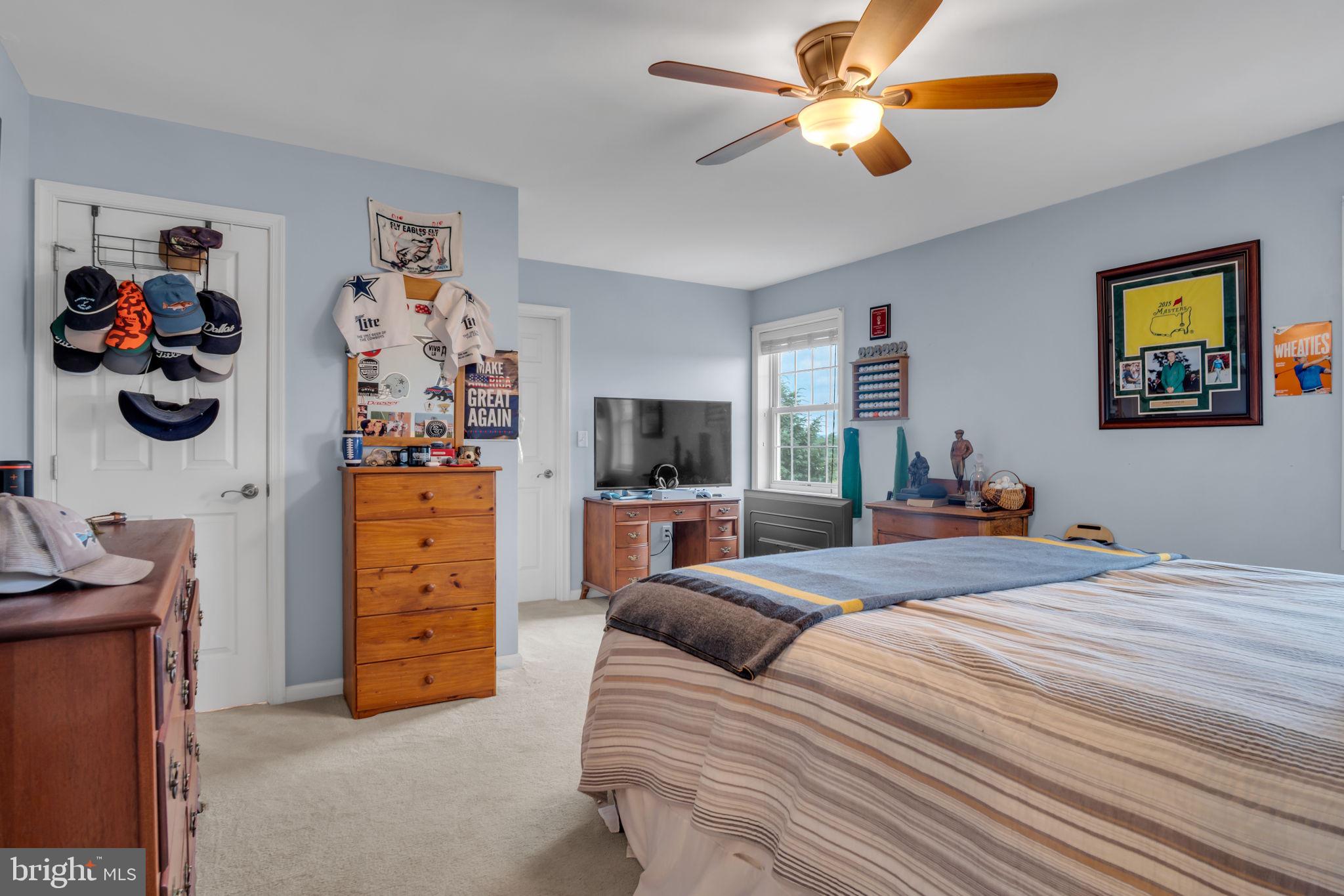 RIDGE ESTATES - Residential