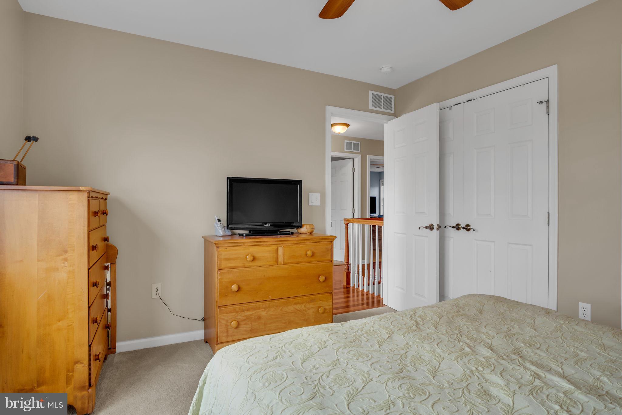 RIDGE ESTATES - Residential