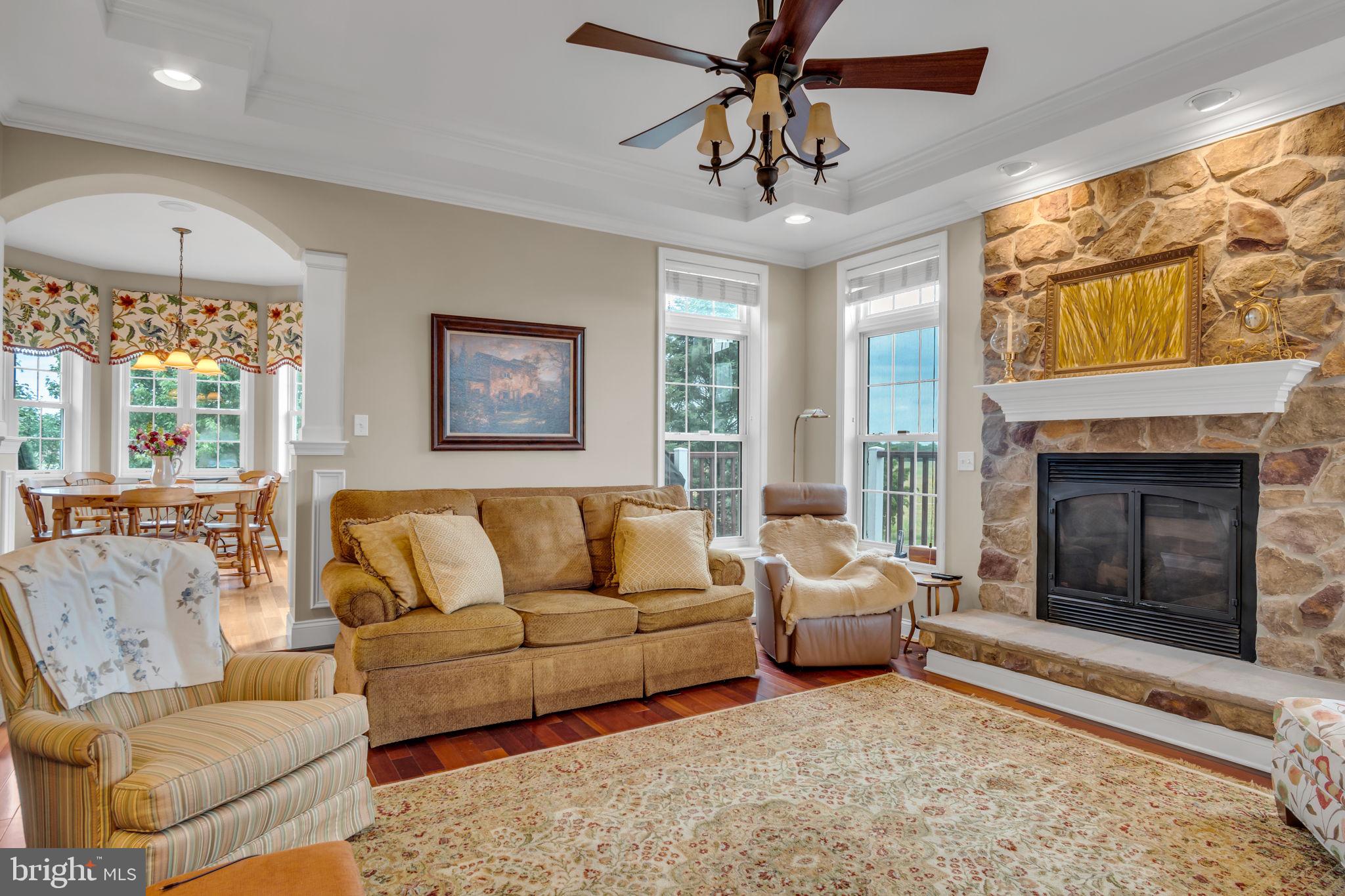 RIDGE ESTATES - Residential