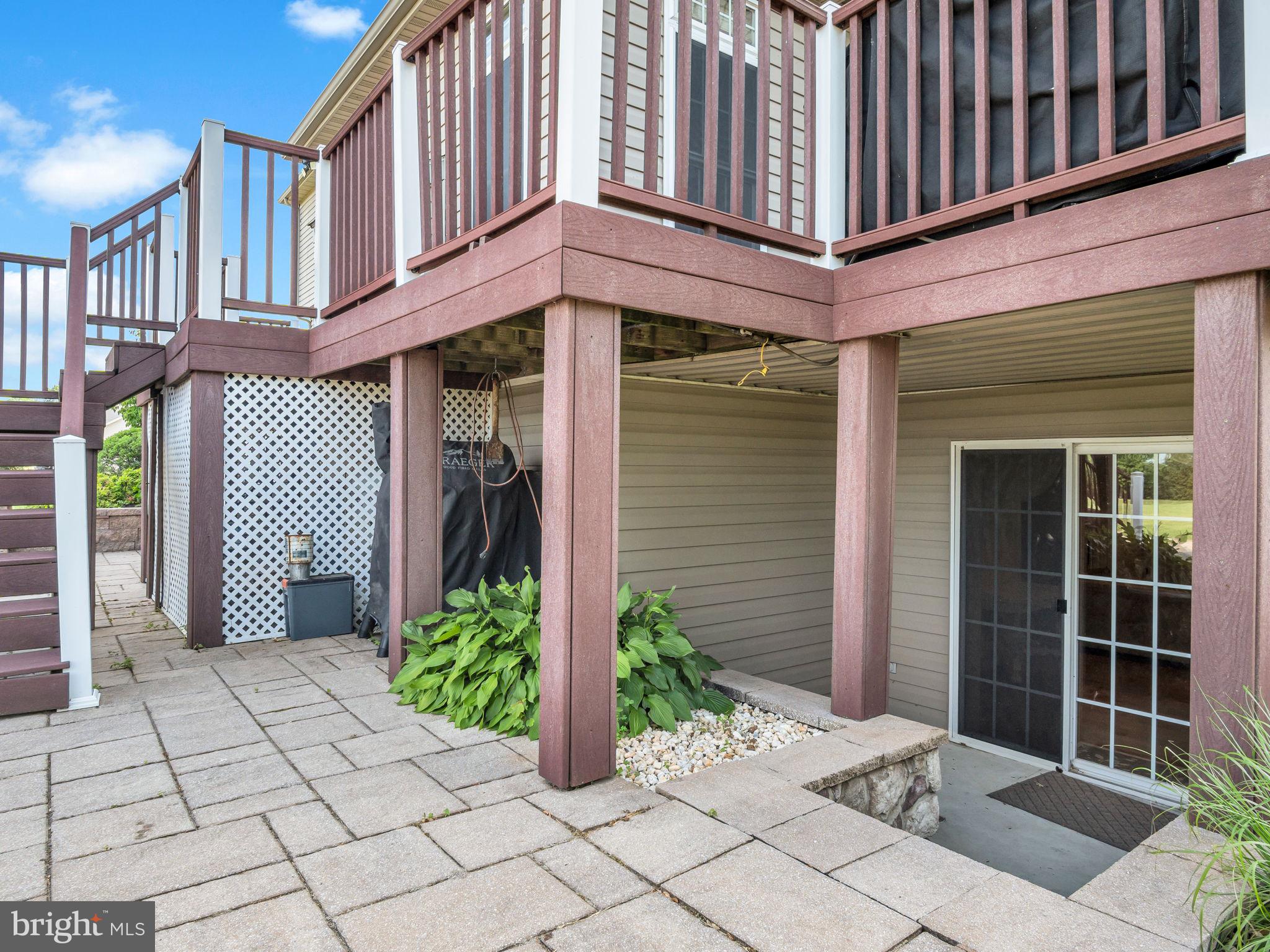 RIDGE ESTATES - Residential