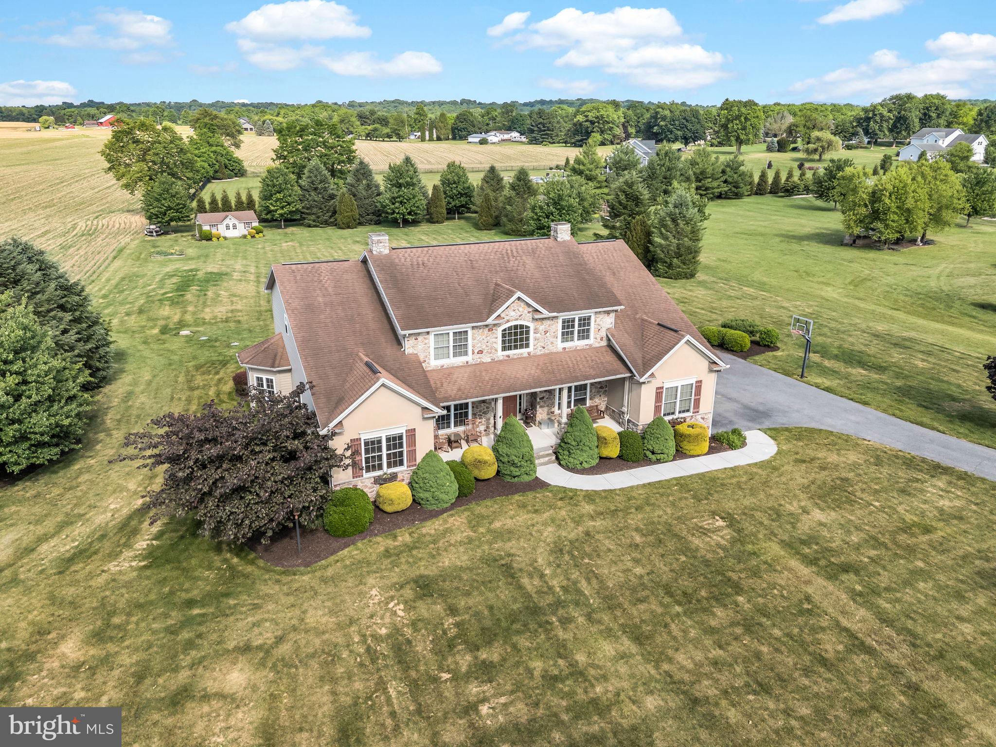 RIDGE ESTATES - Residential