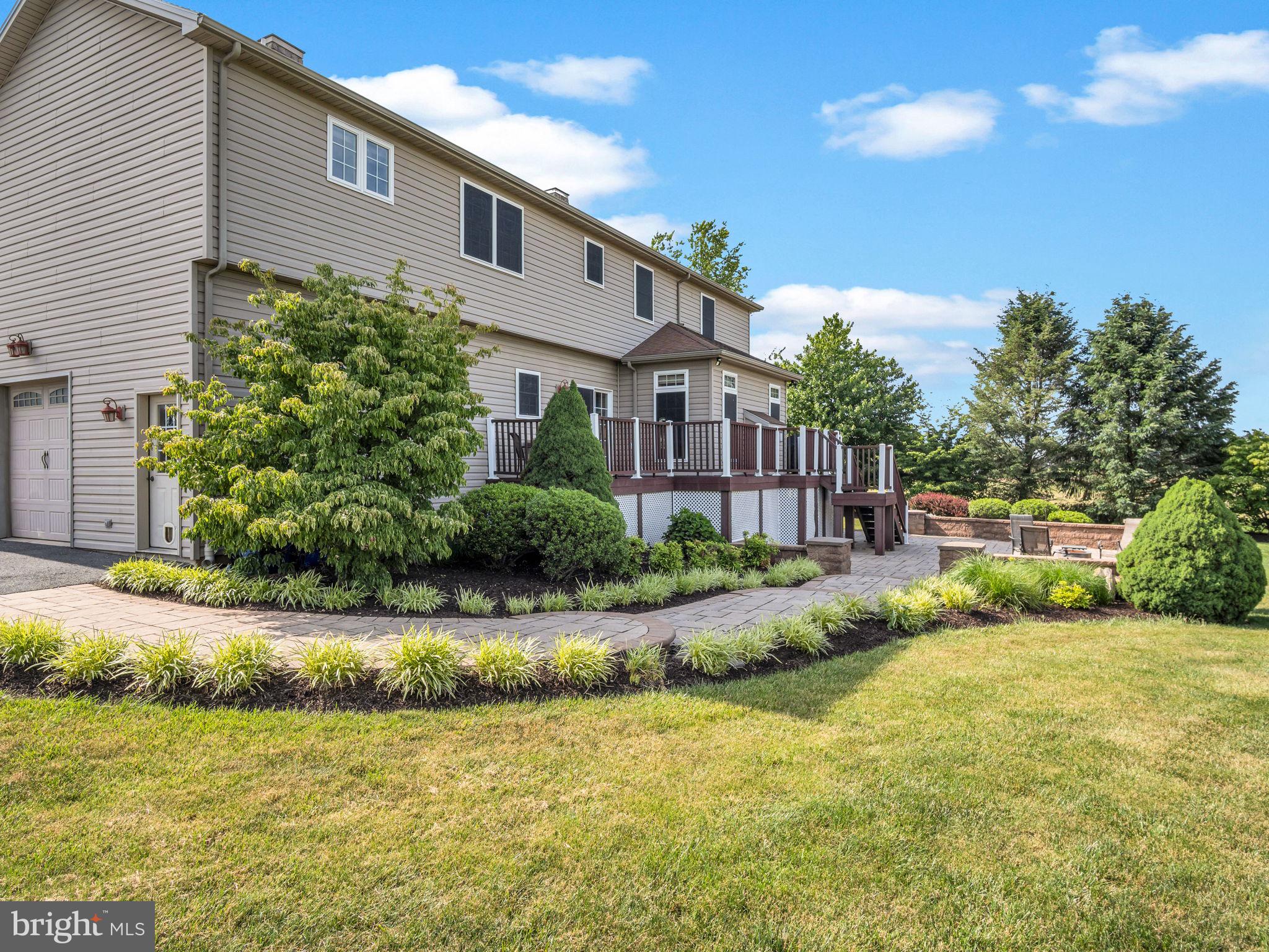 RIDGE ESTATES - Residential