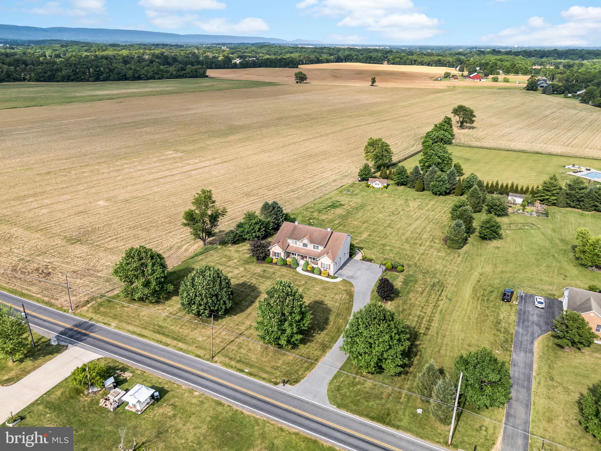 RIDGE ESTATES - Residential