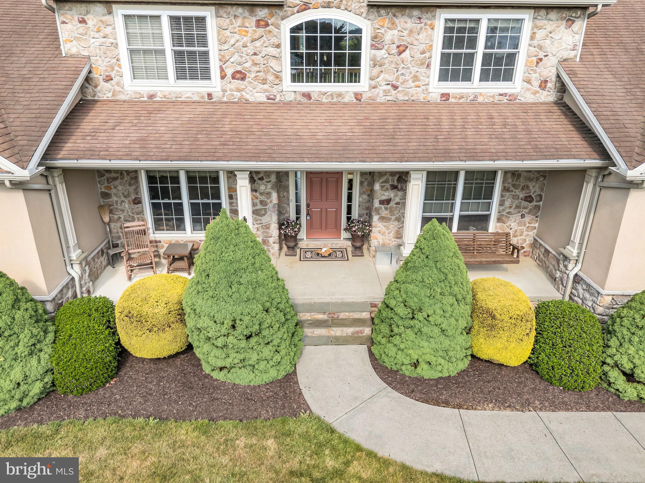 RIDGE ESTATES - Residential