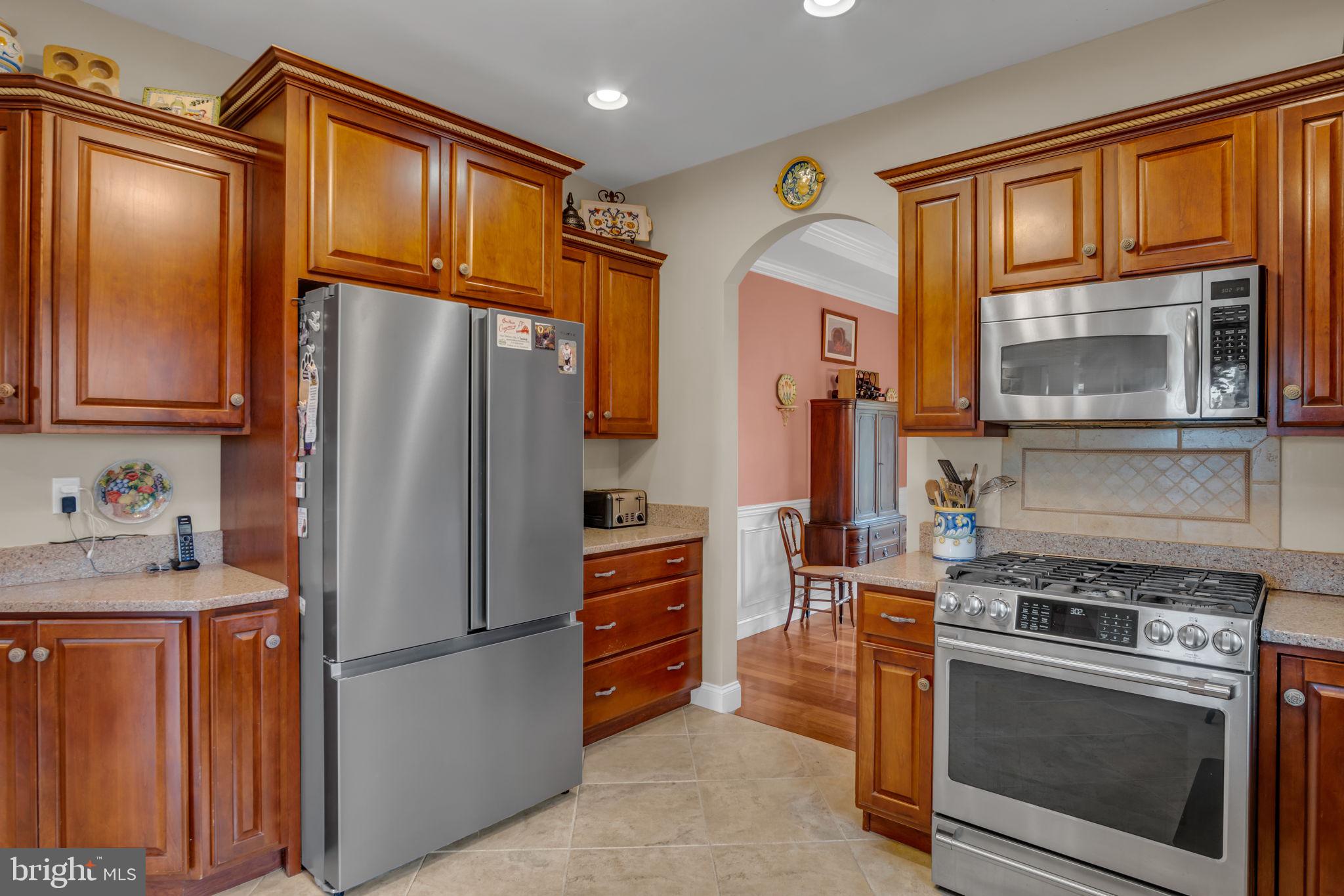 RIDGE ESTATES - Residential