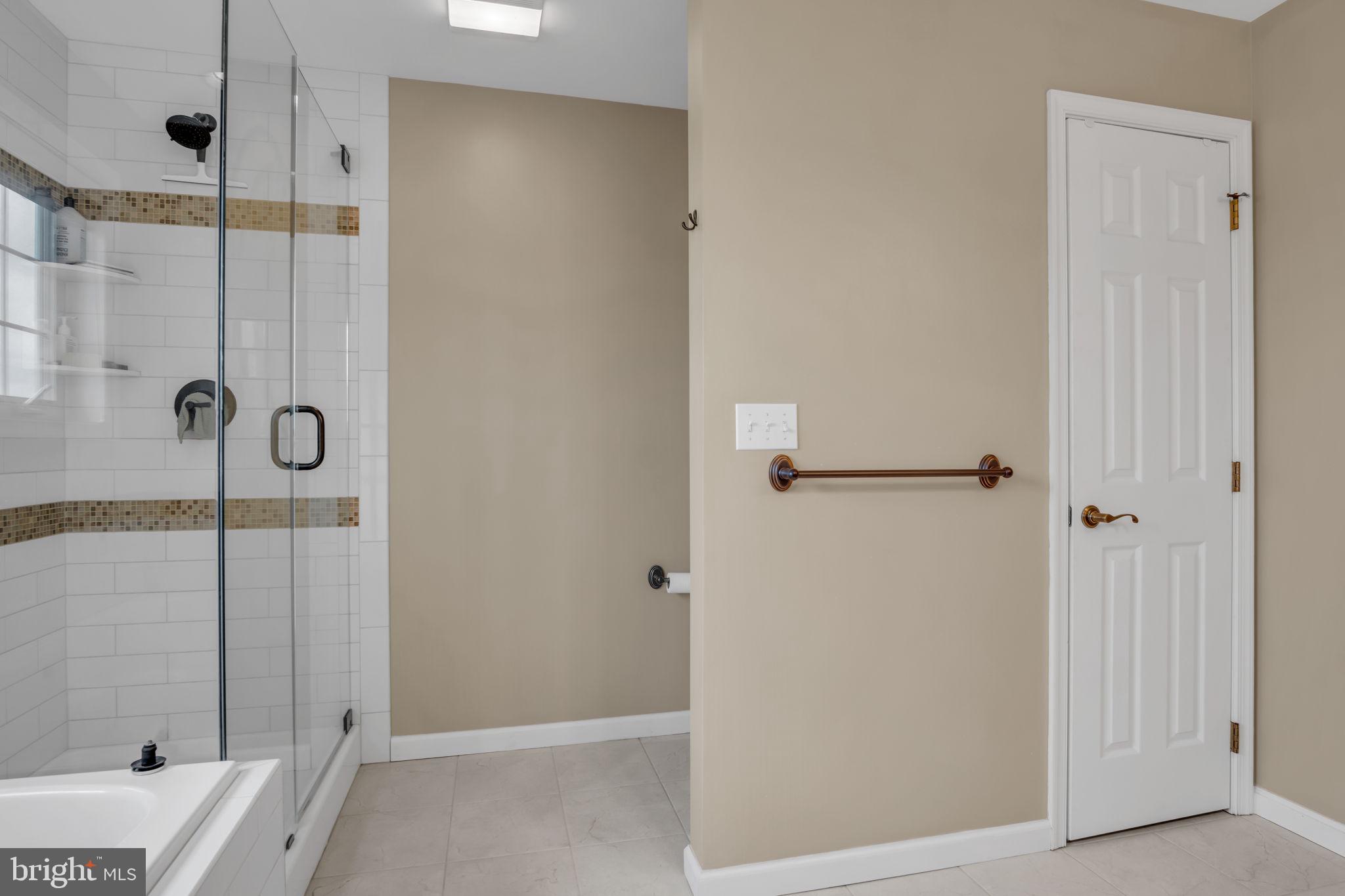 RIDGE ESTATES - Residential