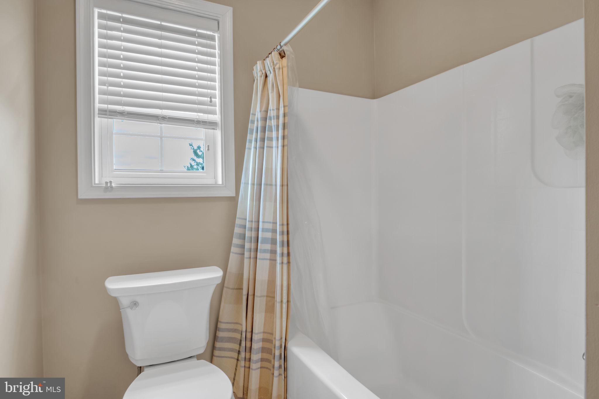 RIDGE ESTATES - Residential