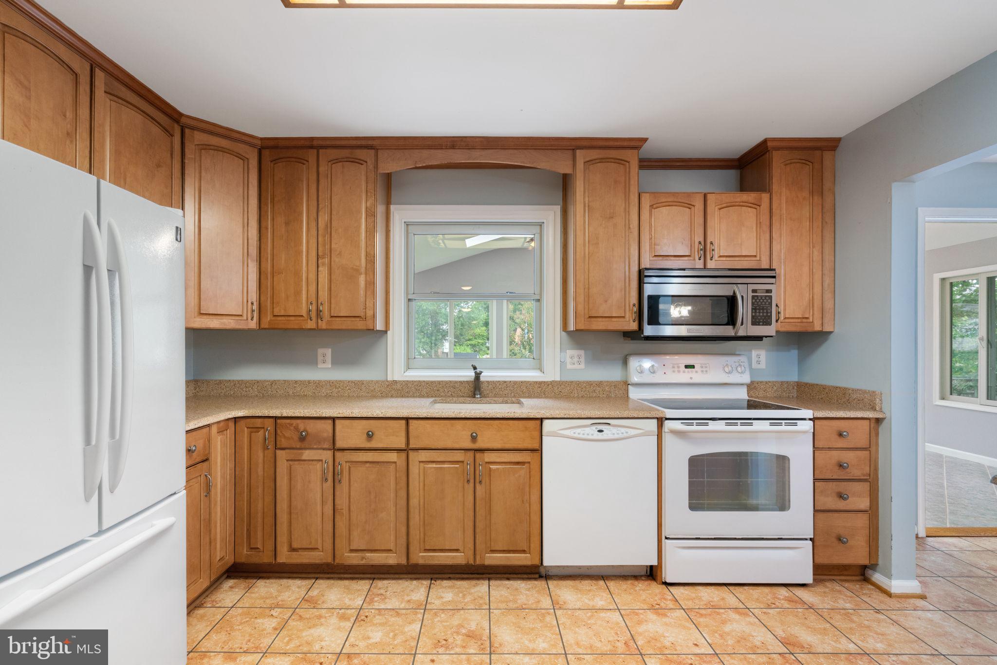 BROOKFIELD - Residential