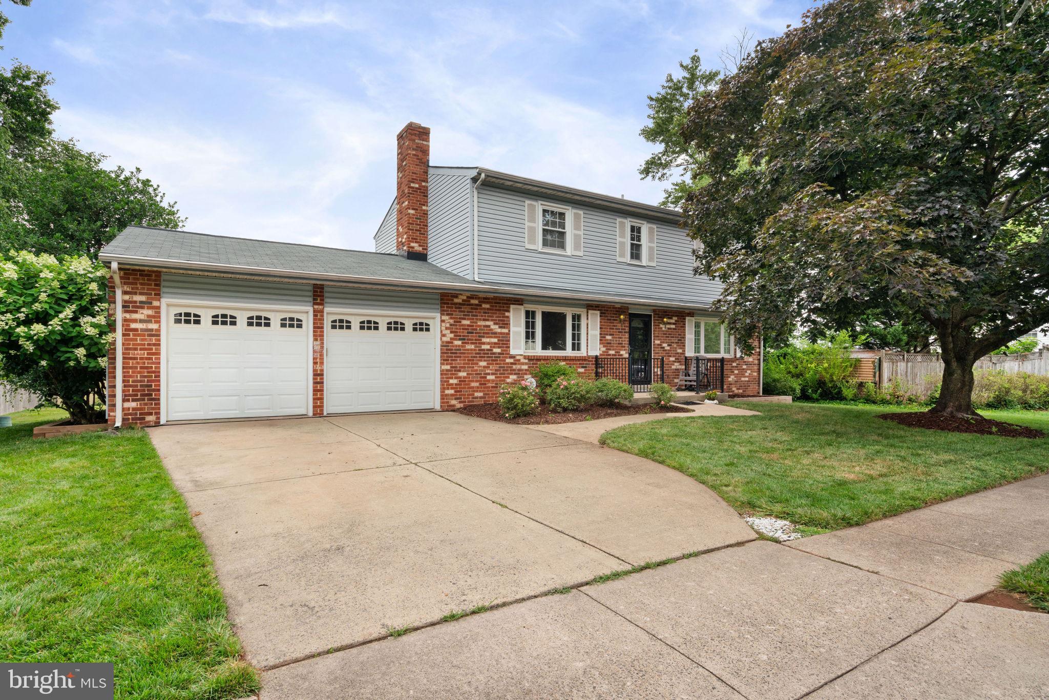 BROOKFIELD - Residential