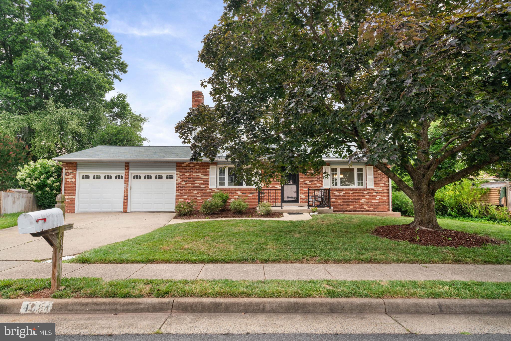 BROOKFIELD - Residential