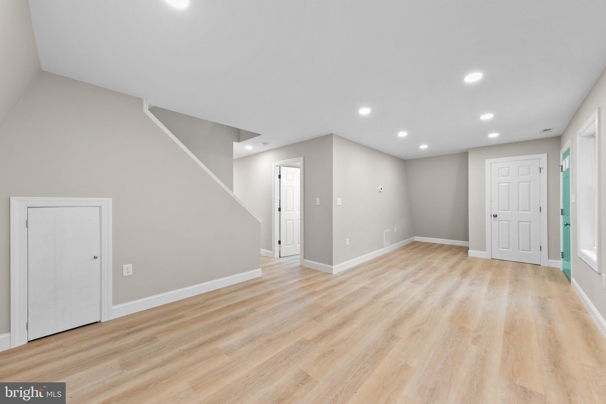 OCEAN FARMS - Residential