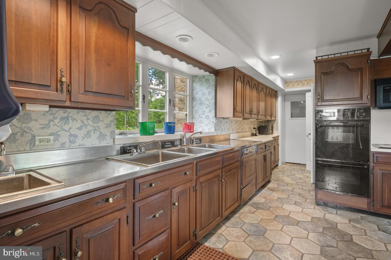 NONE AVAILABLE - Commercial Sale