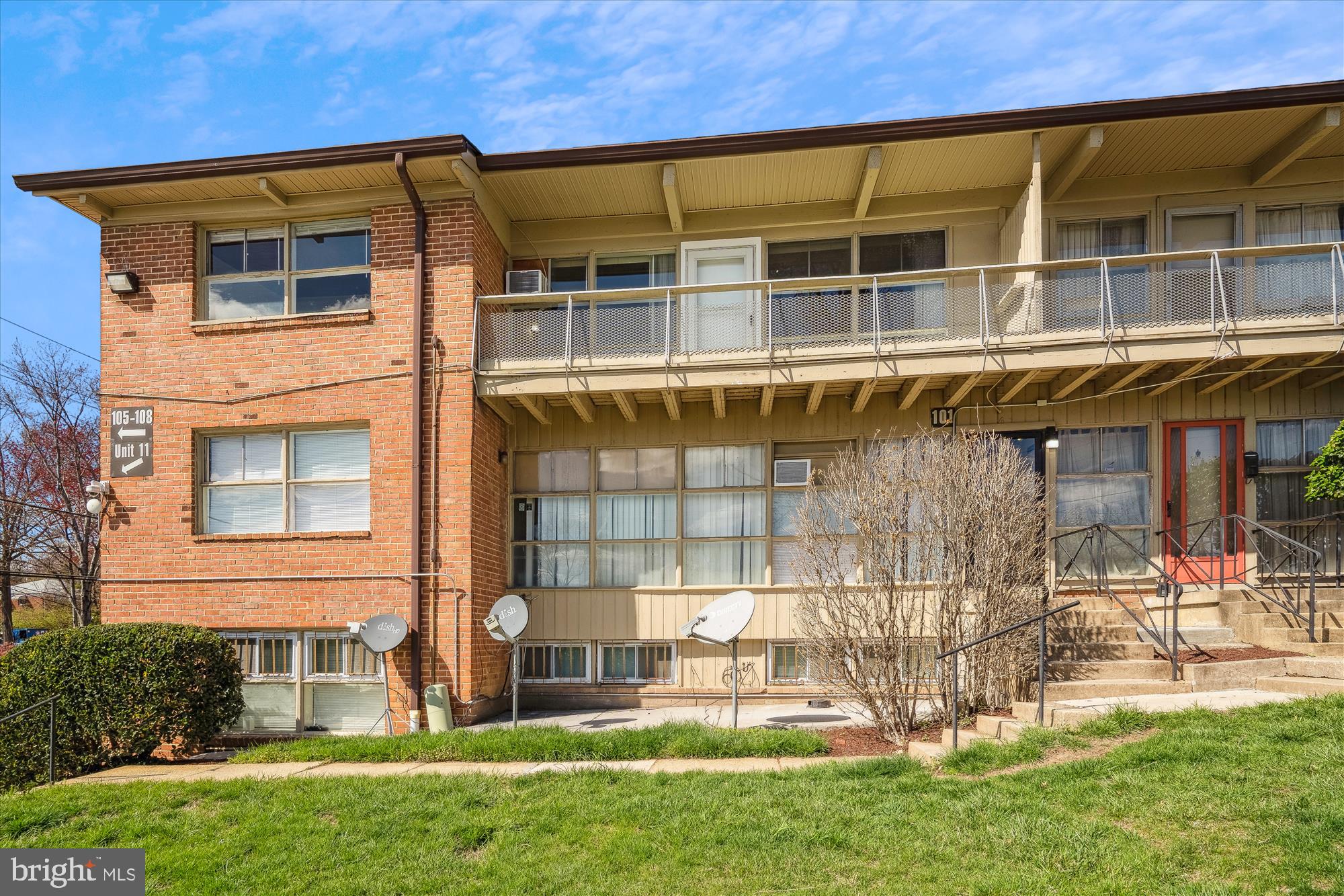 RIGGS HILL - Residential