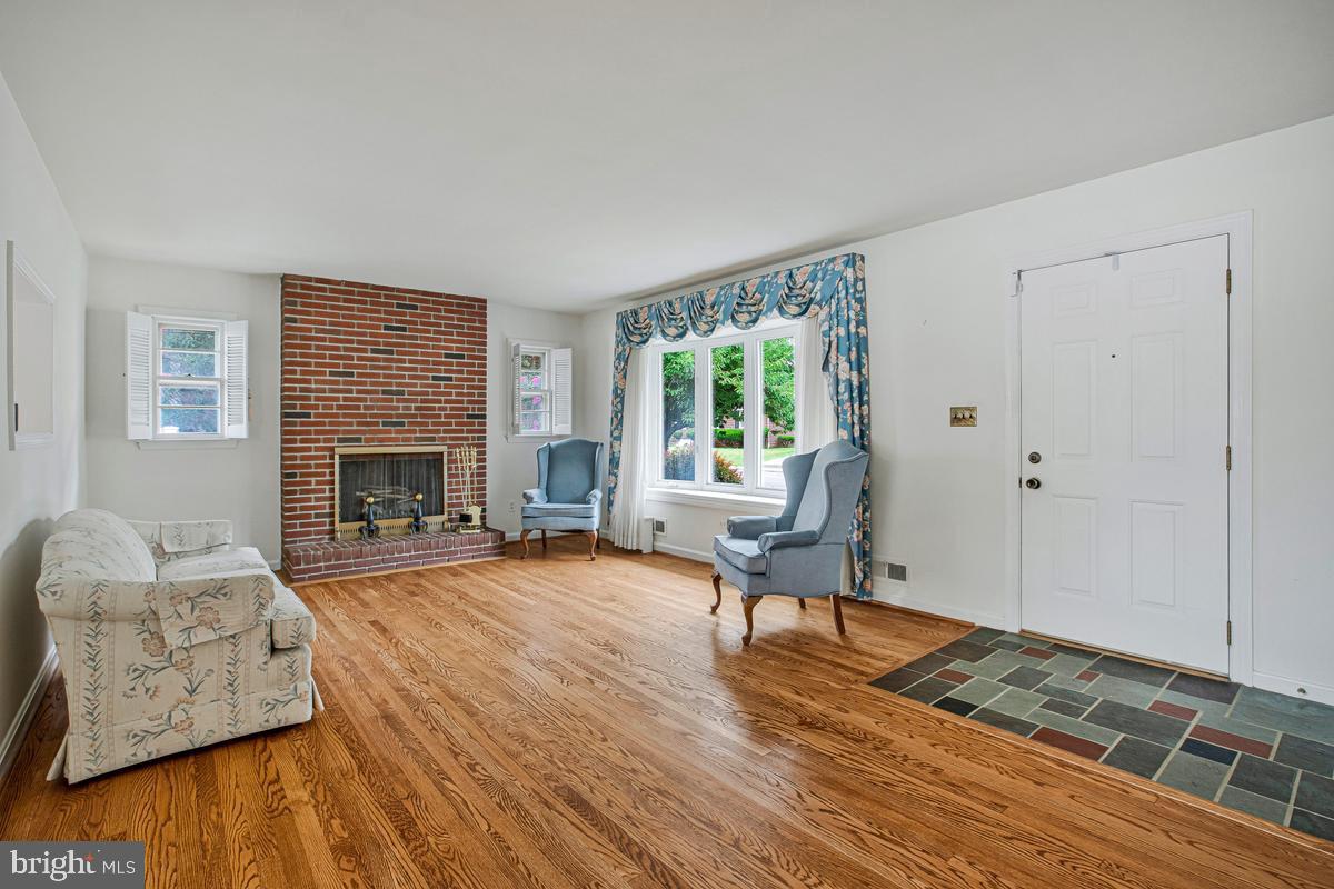 BROOKLYN PARK - Residential