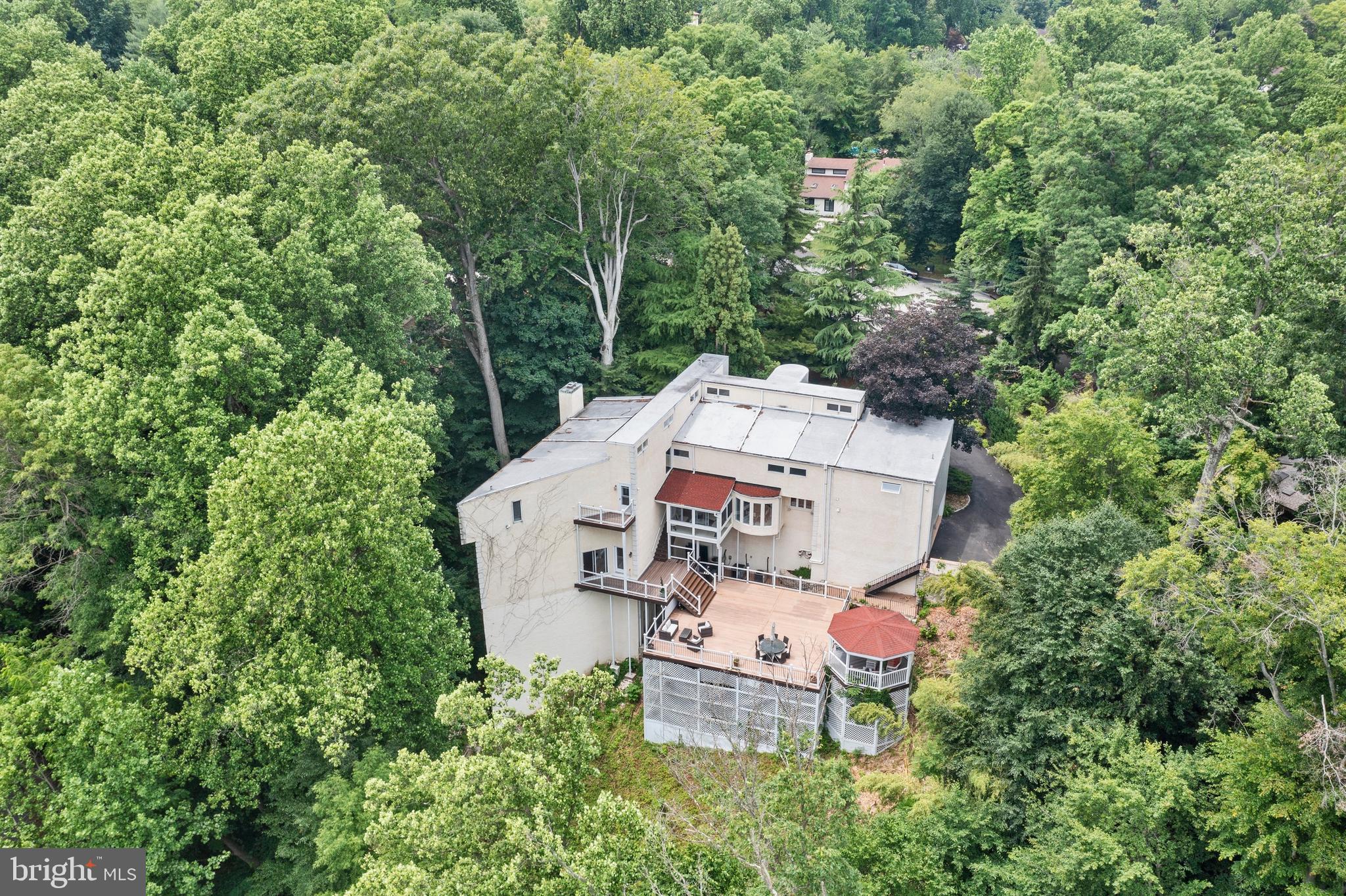 OAK HILL - Residential